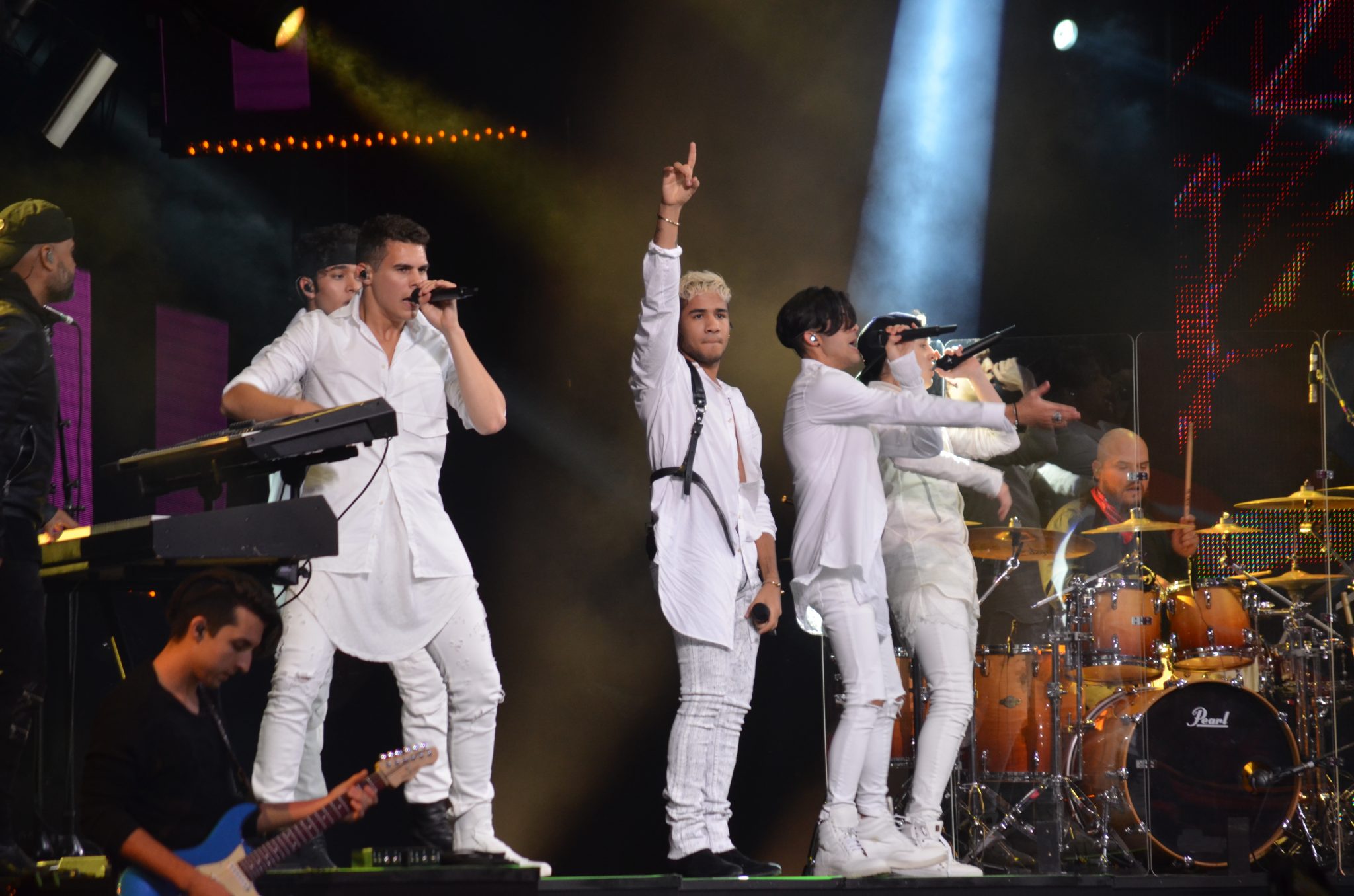 CNCO triunfó en la última noche de Festival de #Viña2018