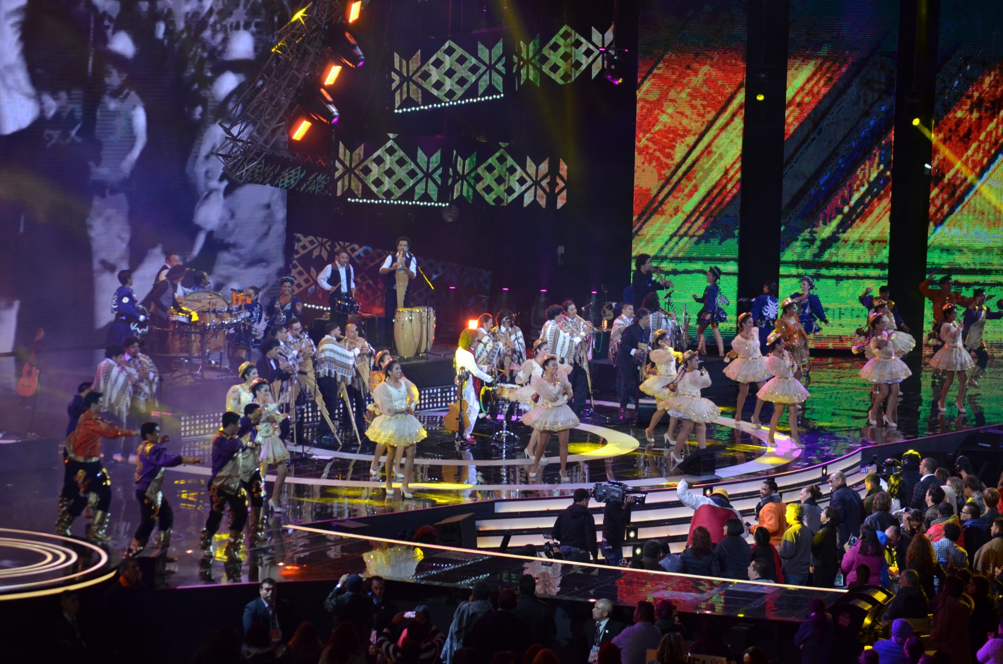 Illapu cerró la primera noche de la 59° versión del Festival de la Canción a las 3:20 am.