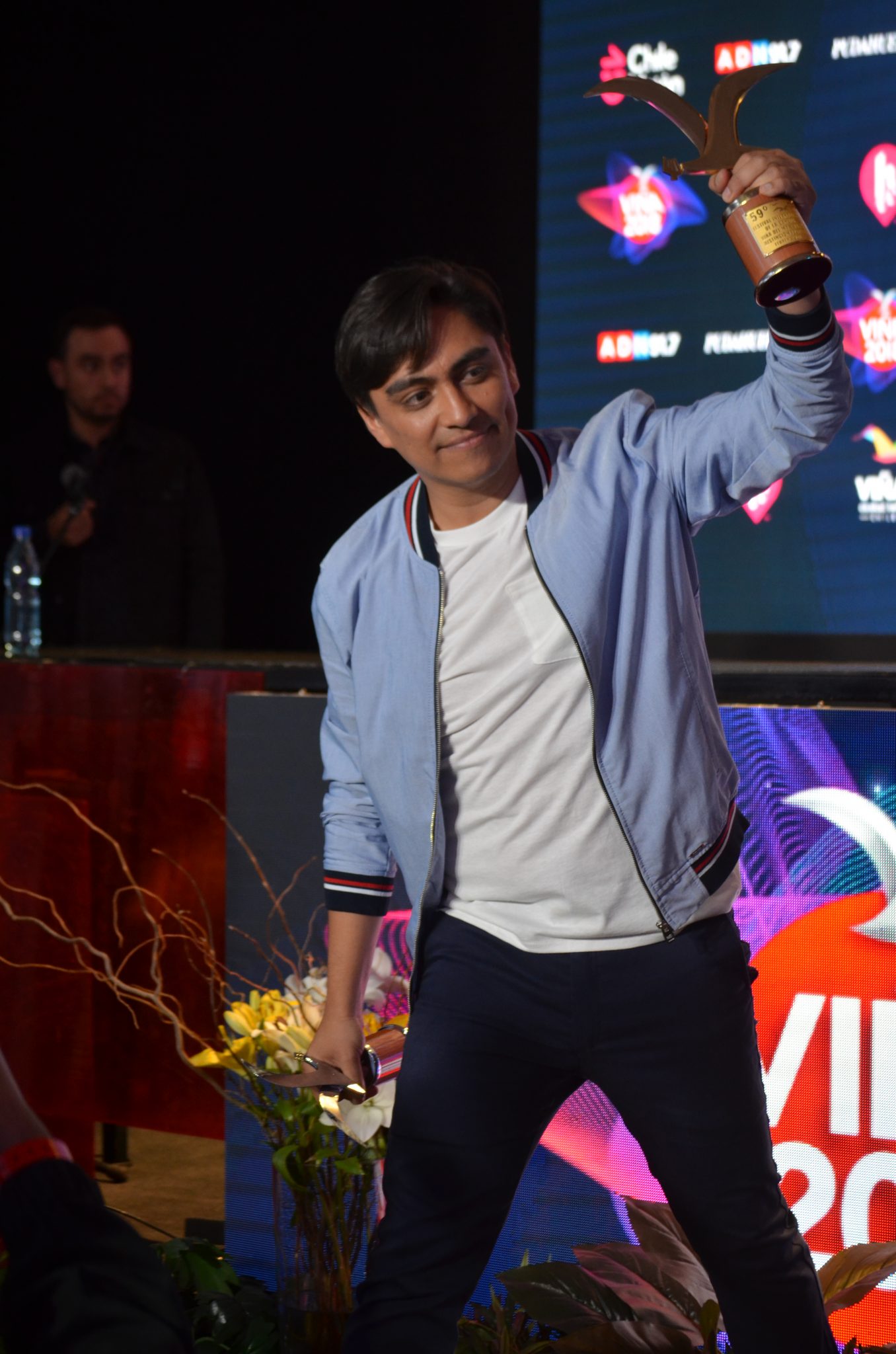 Sergio Freire cerró los espectáculos de humor en #Viña2018 con éxito