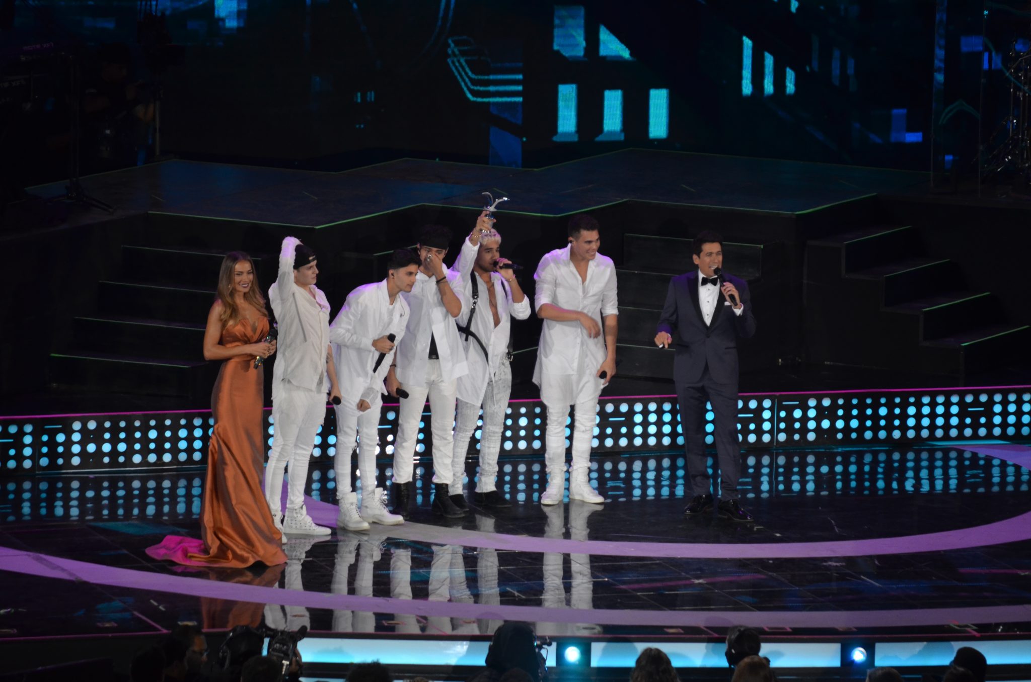 CNCO triunfó en la última noche de Festival de #Viña2018