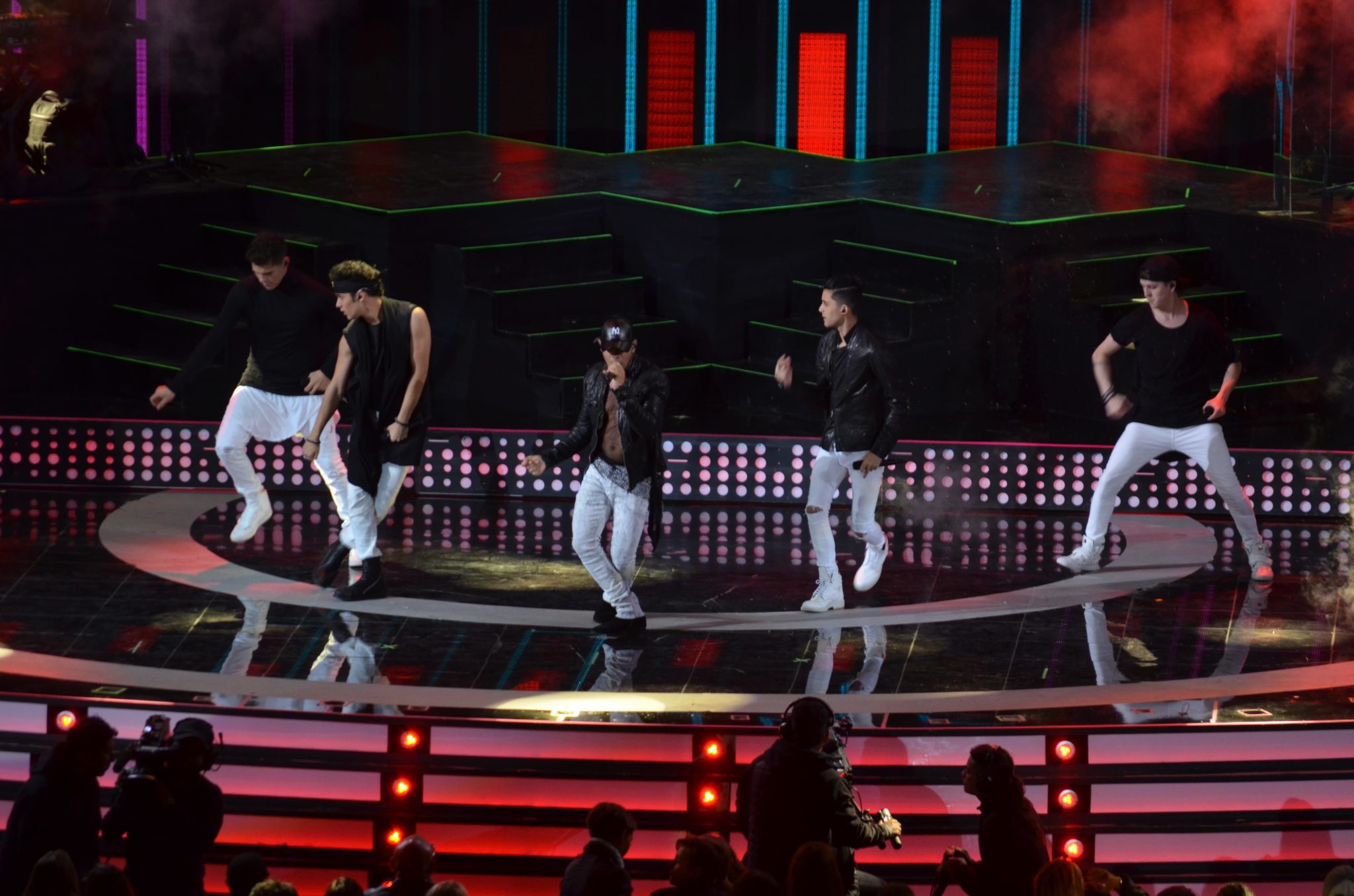 CNCO triunfó en la última noche de Festival de #Viña2018