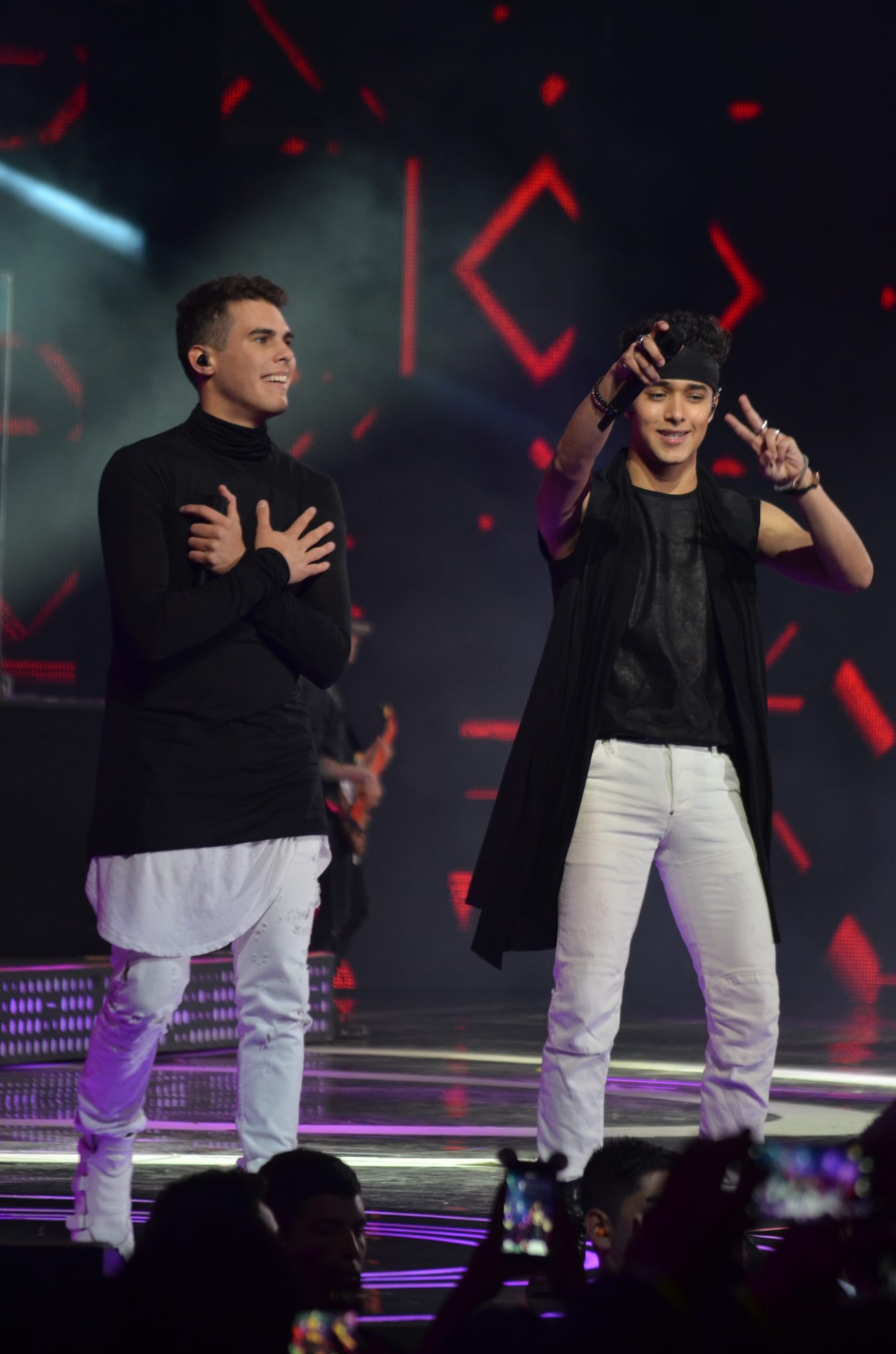 CNCO triunfó en la última noche de Festival de #Viña2018