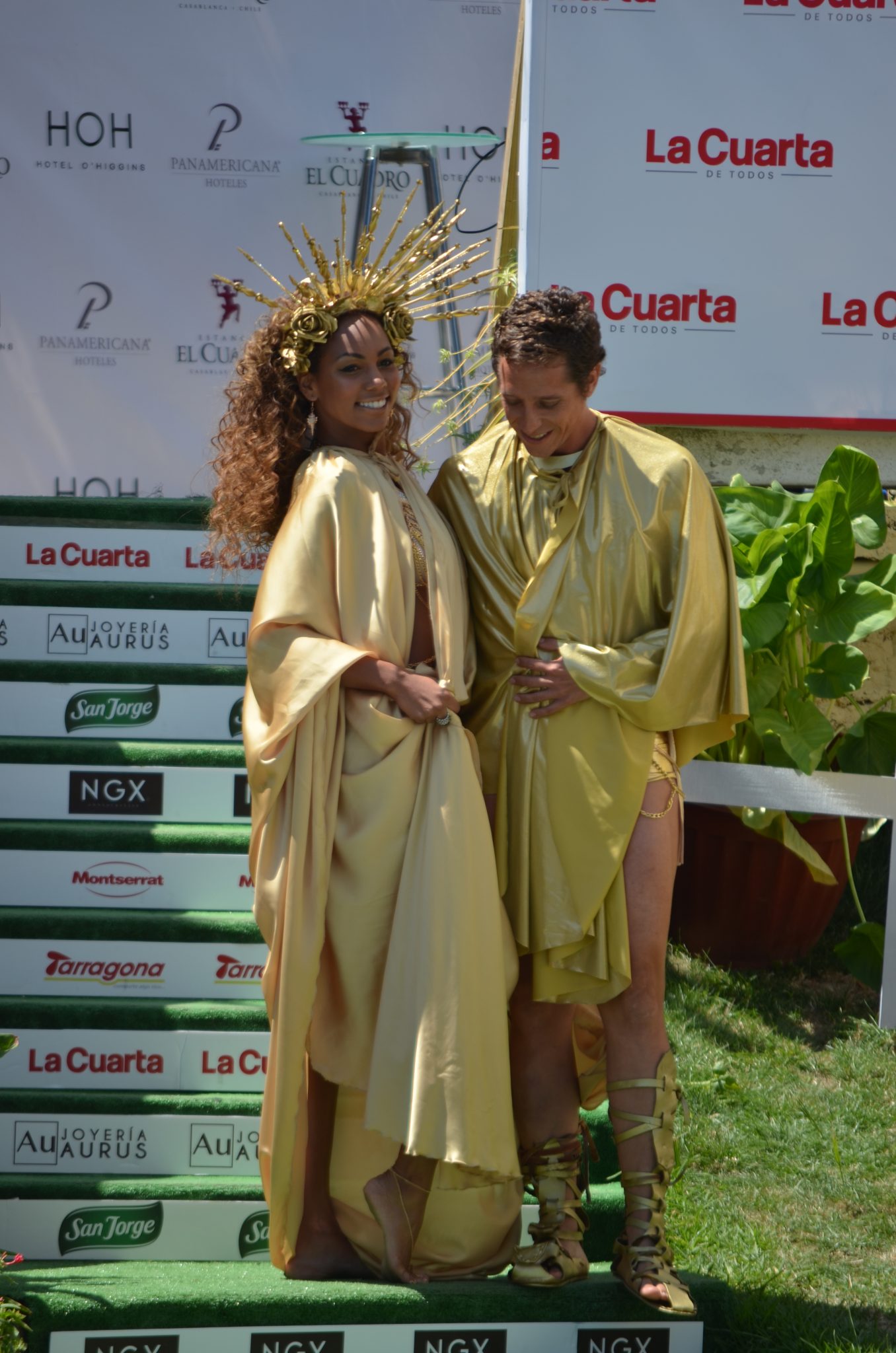 Betsy Camino y Matías vega sorprendieron con piscinaso a lo “Game of Thrones”