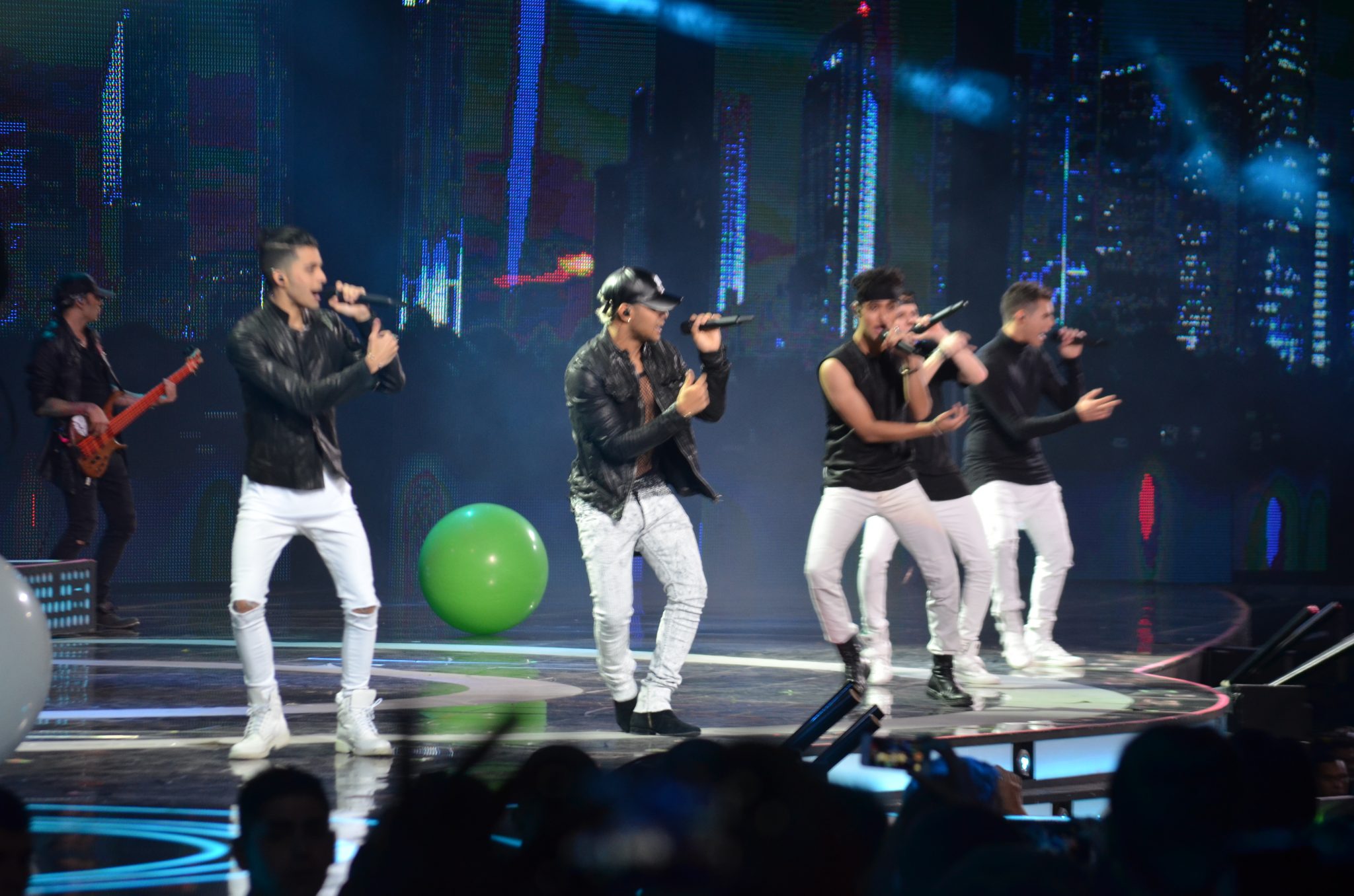 CNCO triunfó en la última noche de Festival de #Viña2018