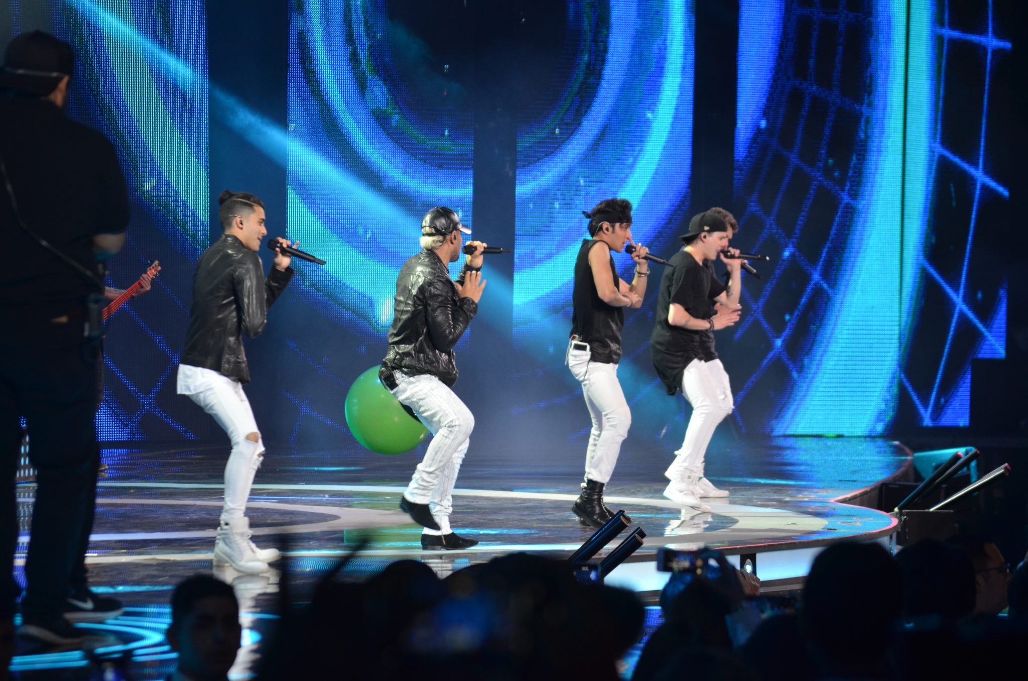 CNCO triunfó en la última noche de Festival de #Viña2018