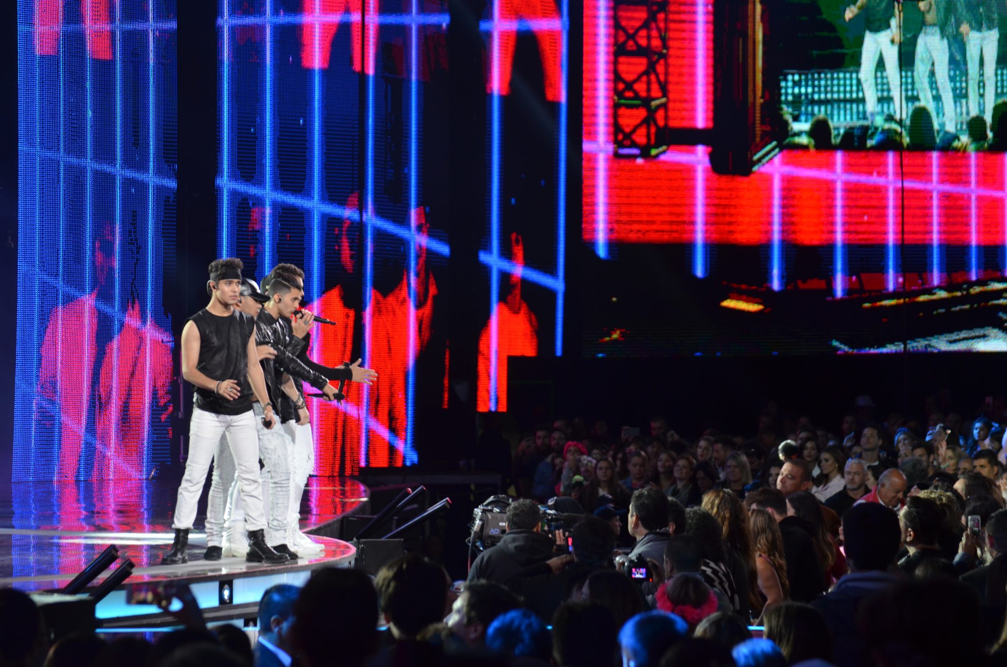 CNCO triunfó en la última noche de Festival de #Viña2018