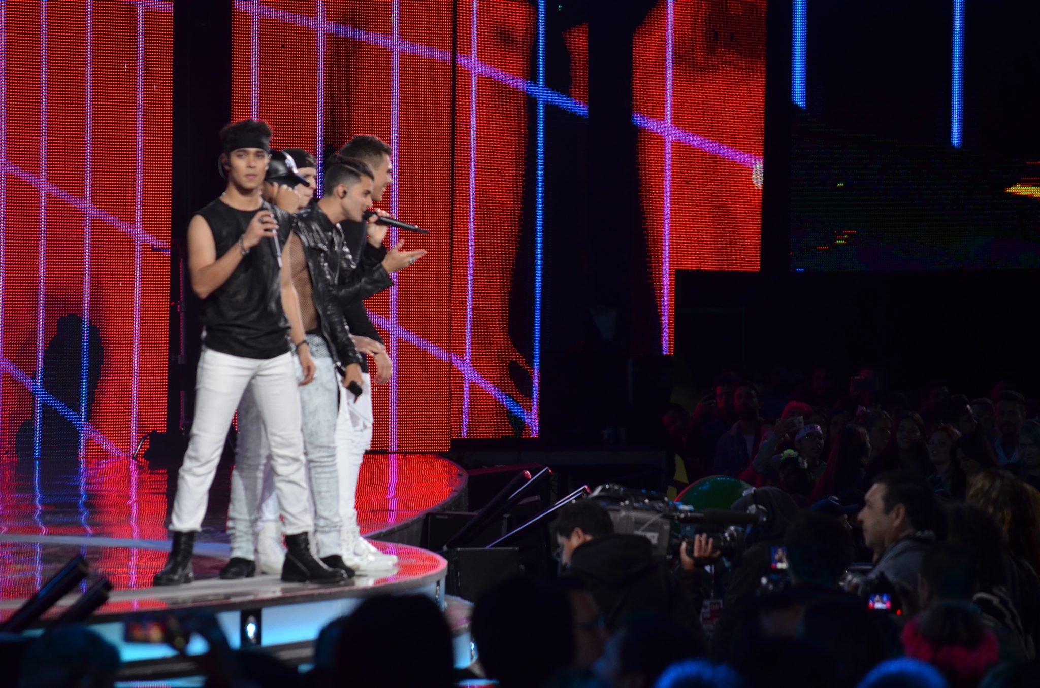 CNCO triunfó en la última noche de Festival de #Viña2018