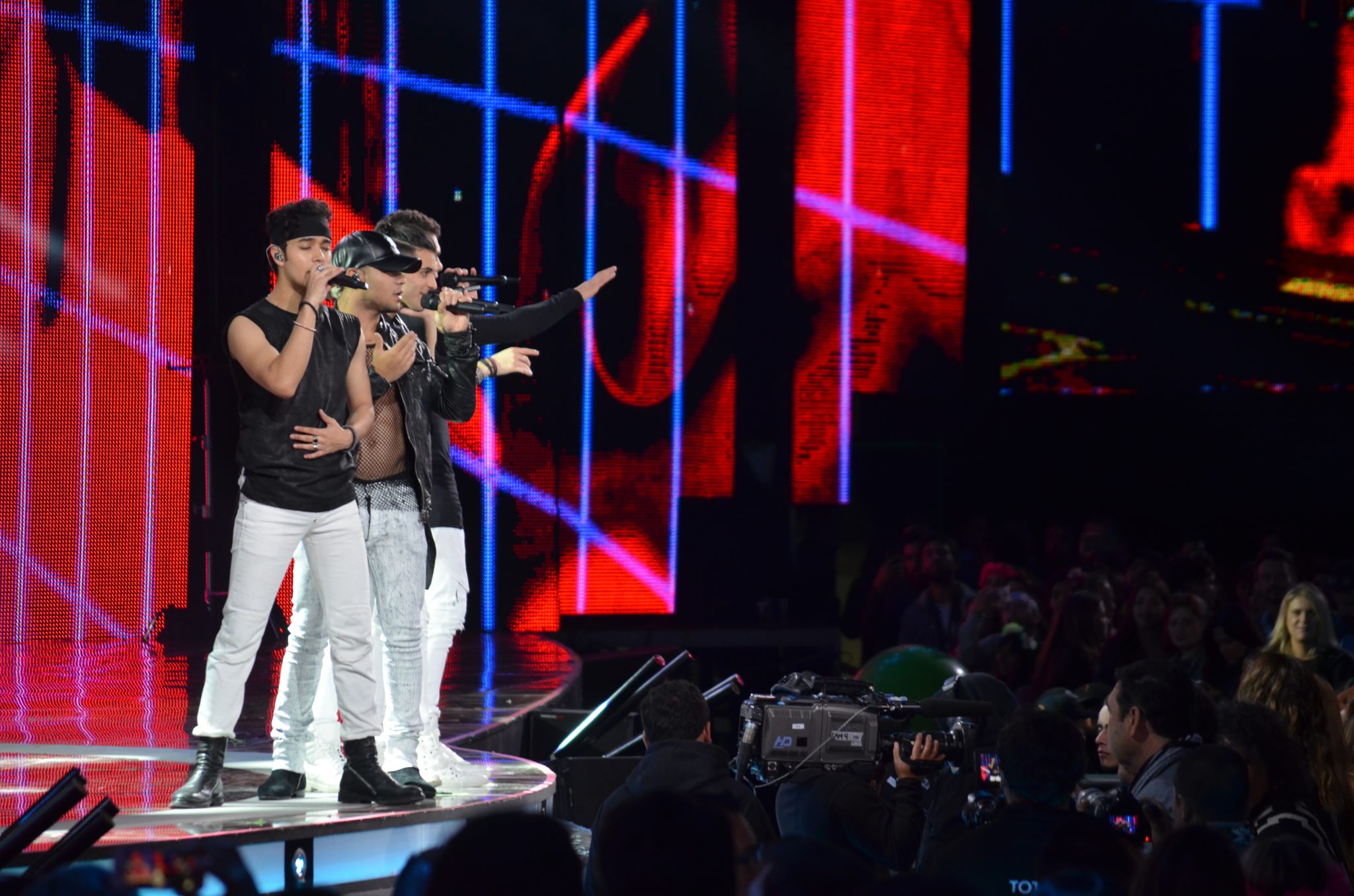CNCO triunfó en la última noche de Festival de #Viña2018