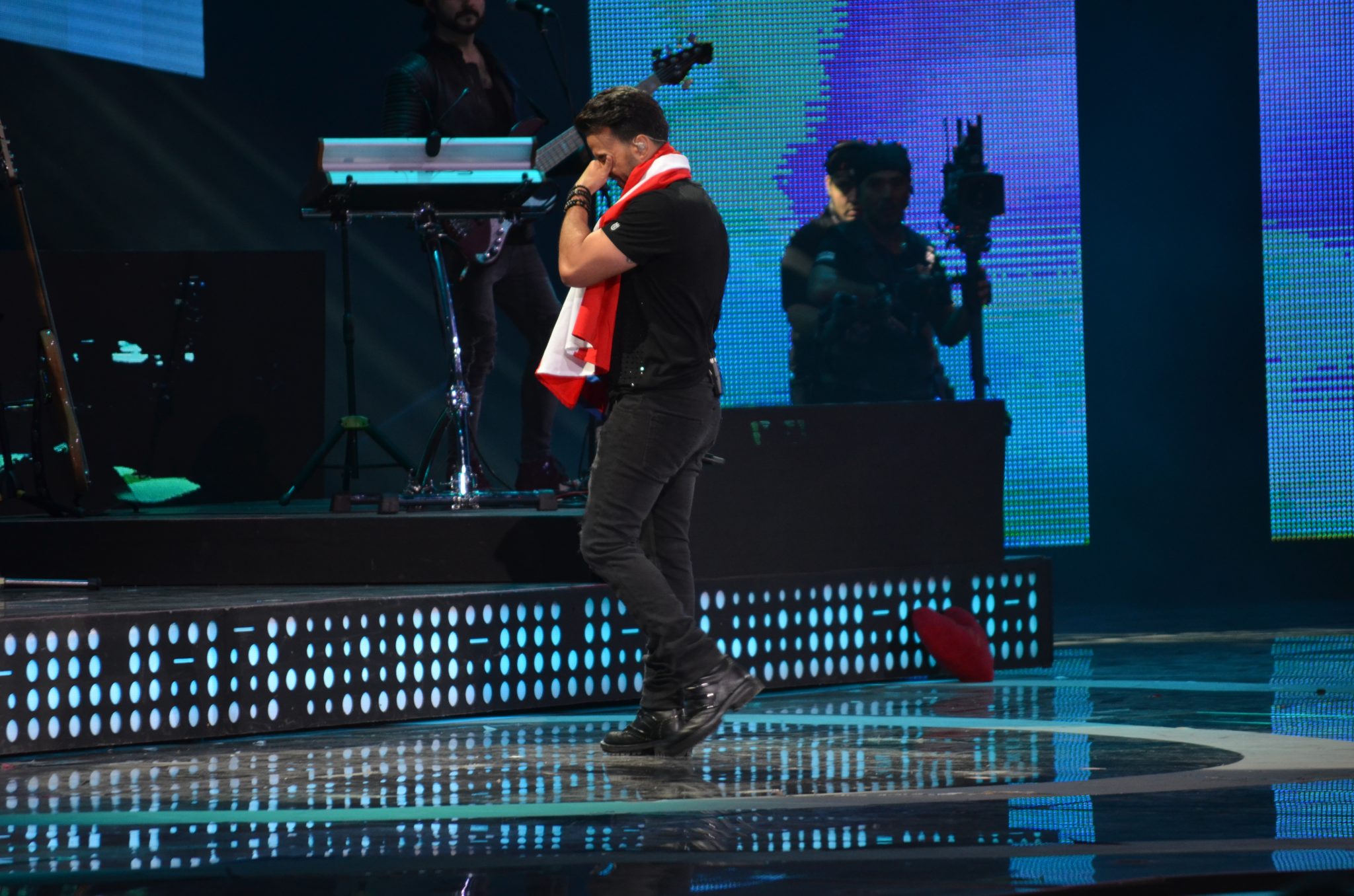 Segunda noche del Festival Internacional de la Canción abre con esperada presentación de Luis Fonsi