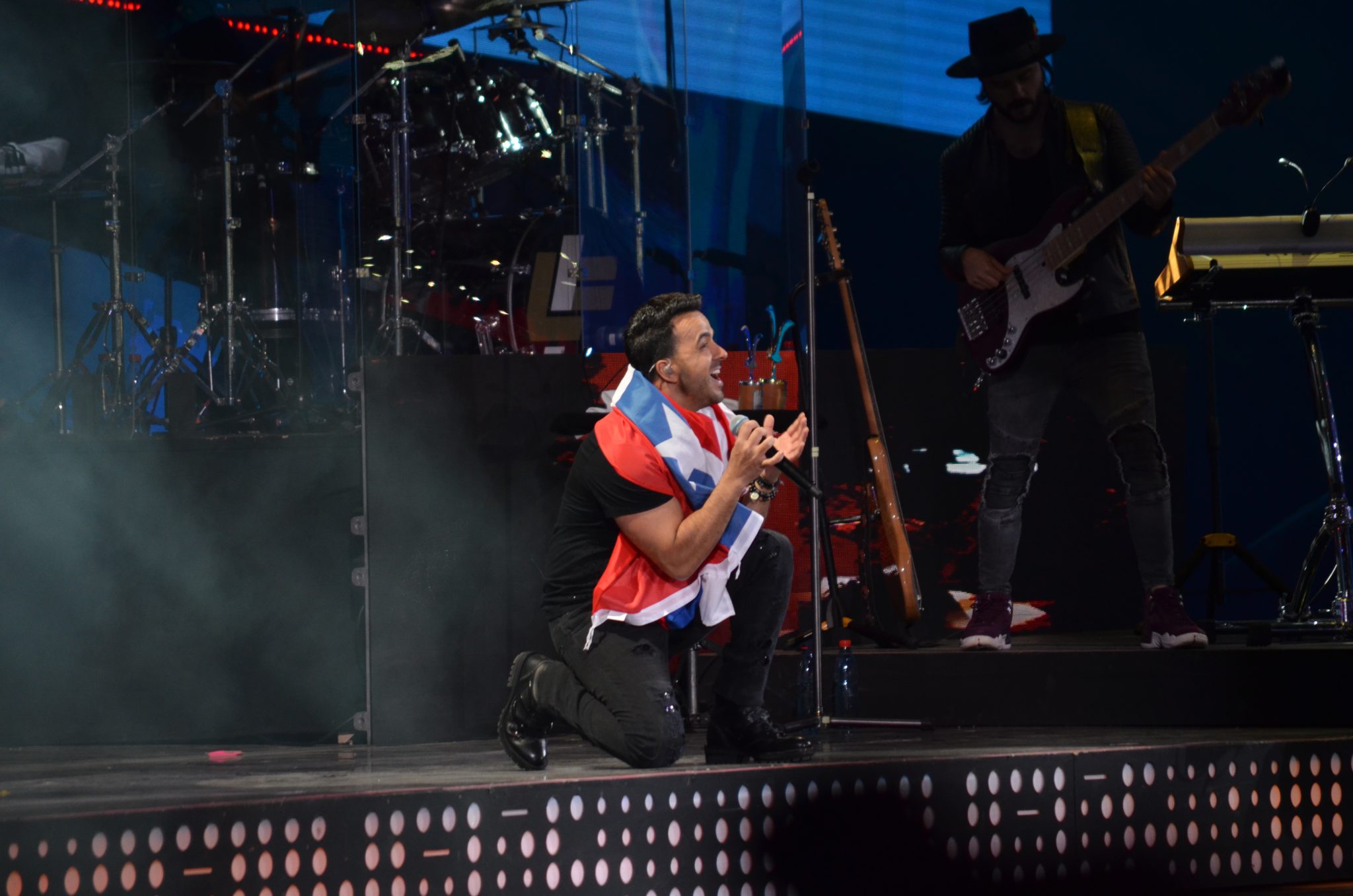Segunda noche del Festival Internacional de la Canción abre con esperada presentación de Luis Fonsi