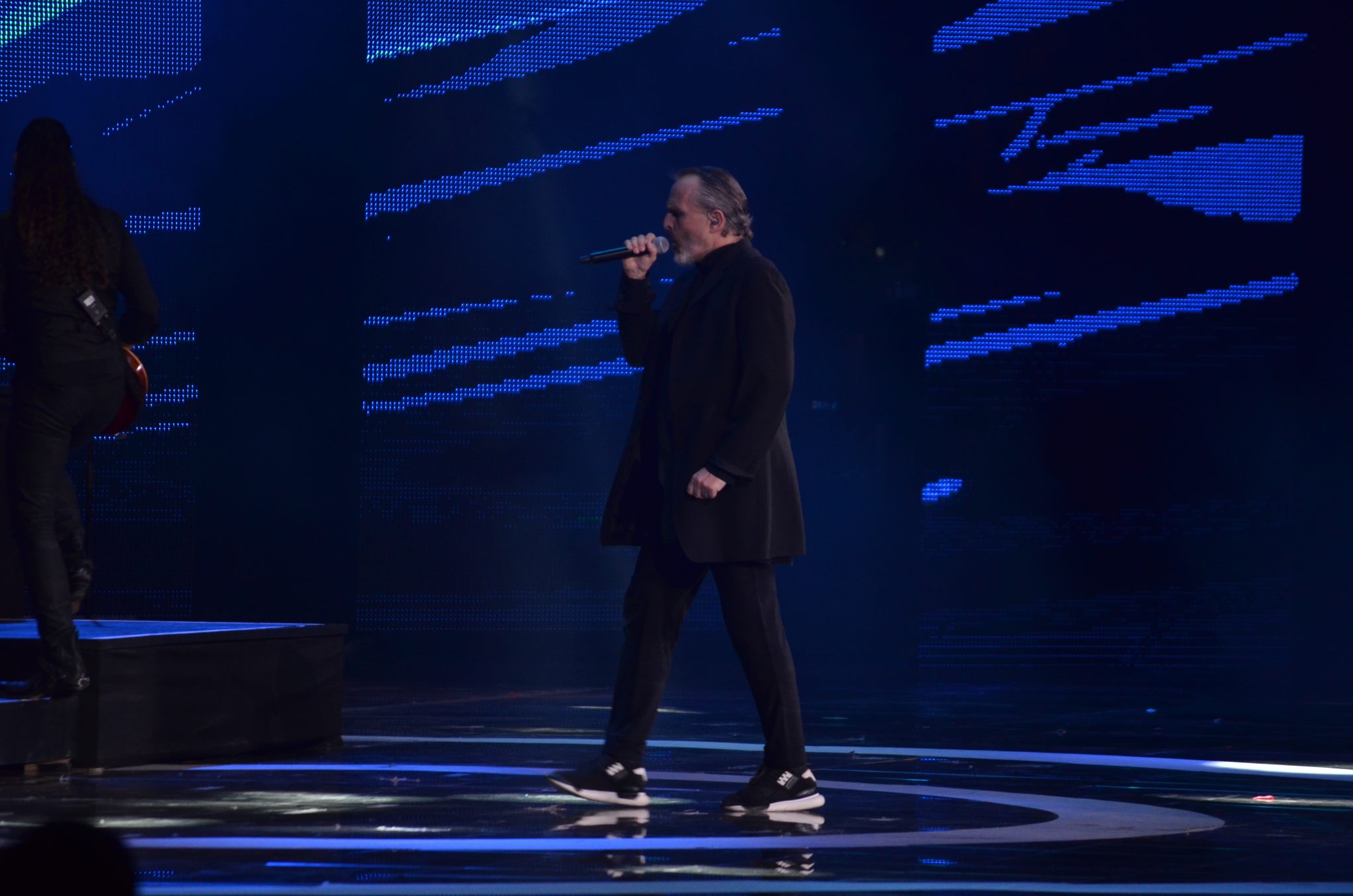 Miguel Bosé abre la primera noche del Festival Internacional de la Canción