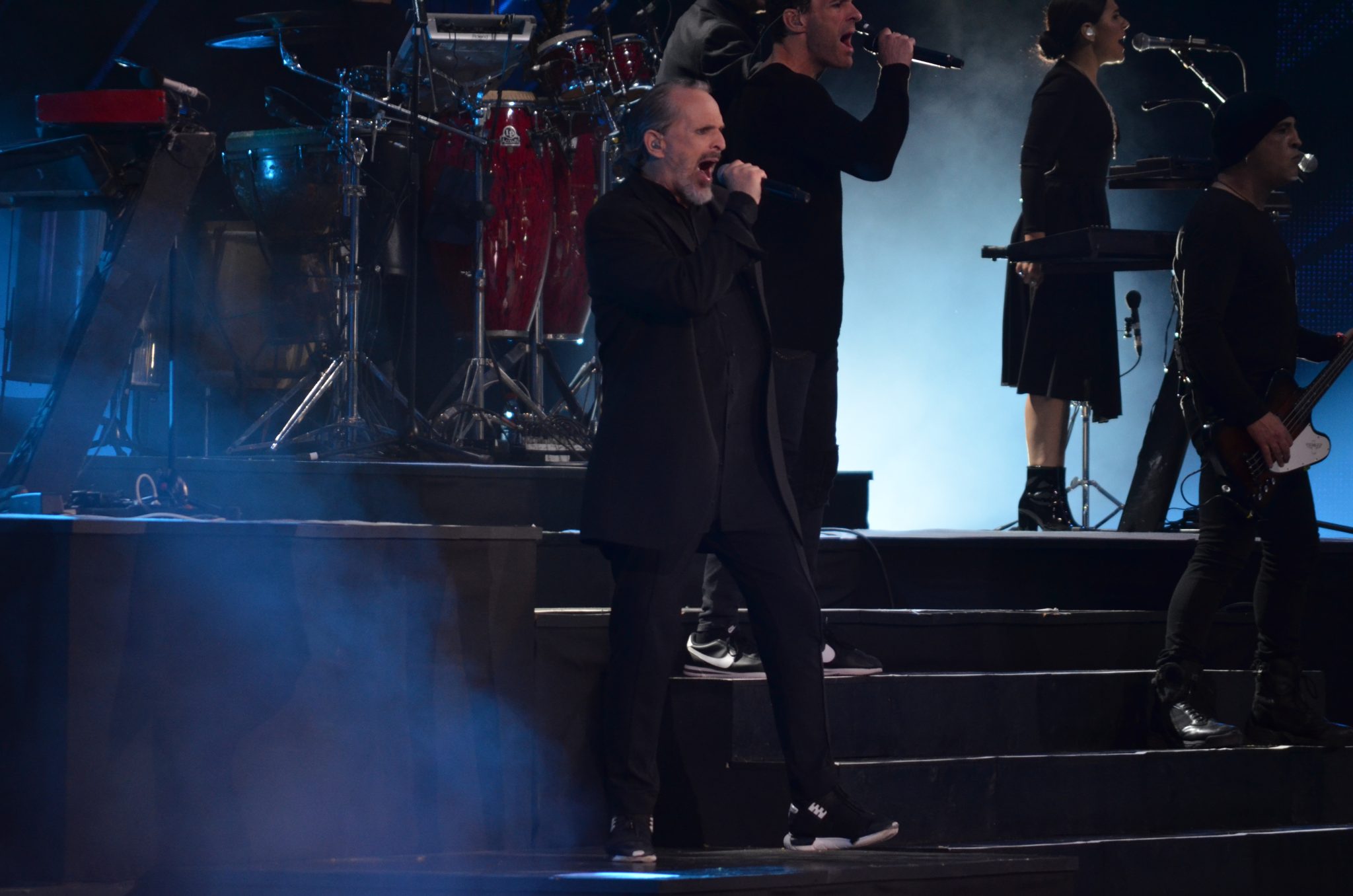 Miguel Bosé abre la primera noche del Festival Internacional de la Canción