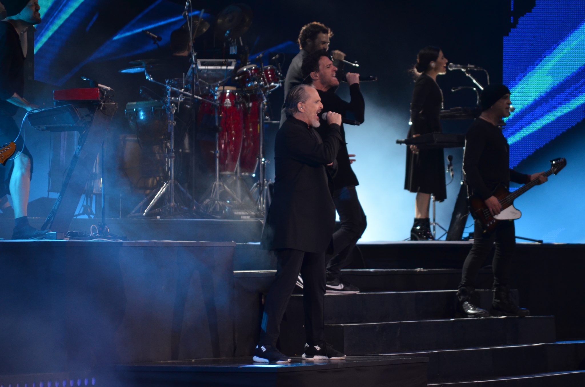 Miguel Bosé abre la primera noche del Festival Internacional de la Canción