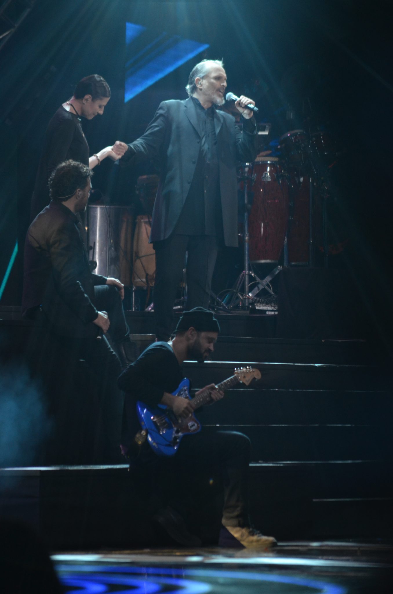 Miguel Bosé abre la primera noche del Festival Internacional de la Canción