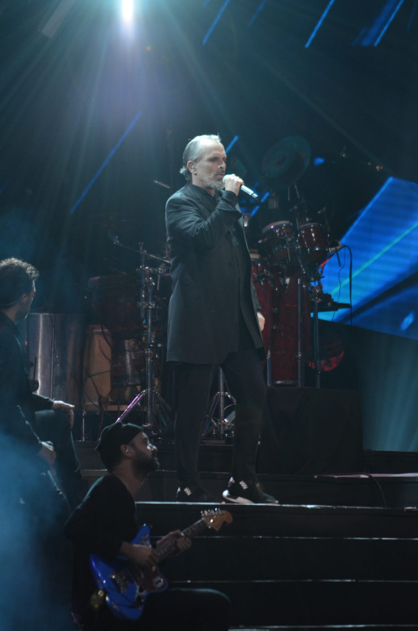 Miguel Bosé abre la primera noche del Festival Internacional de la Canción