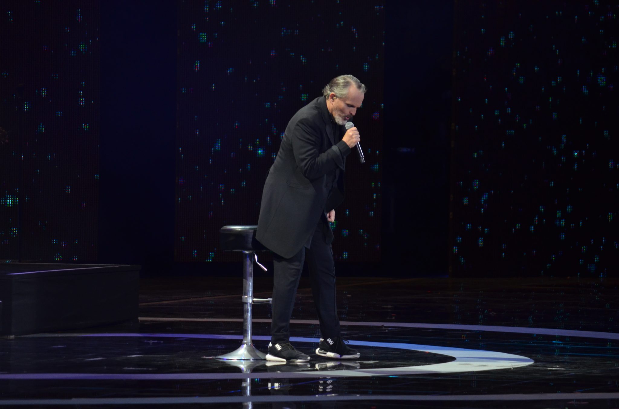 Miguel Bosé abre la primera noche del Festival Internacional de la Canción