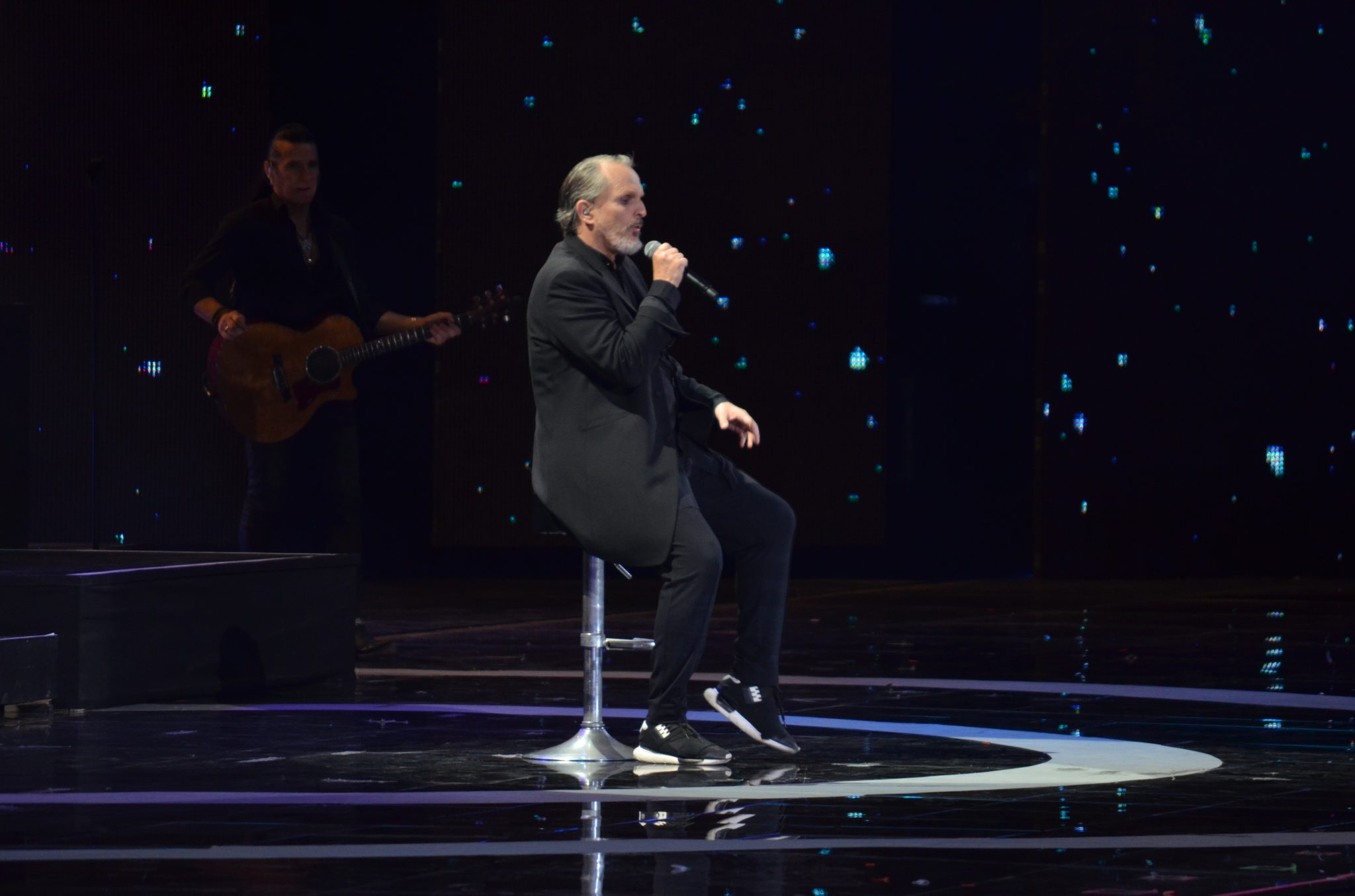 Miguel Bosé abre la primera noche del Festival Internacional de la Canción