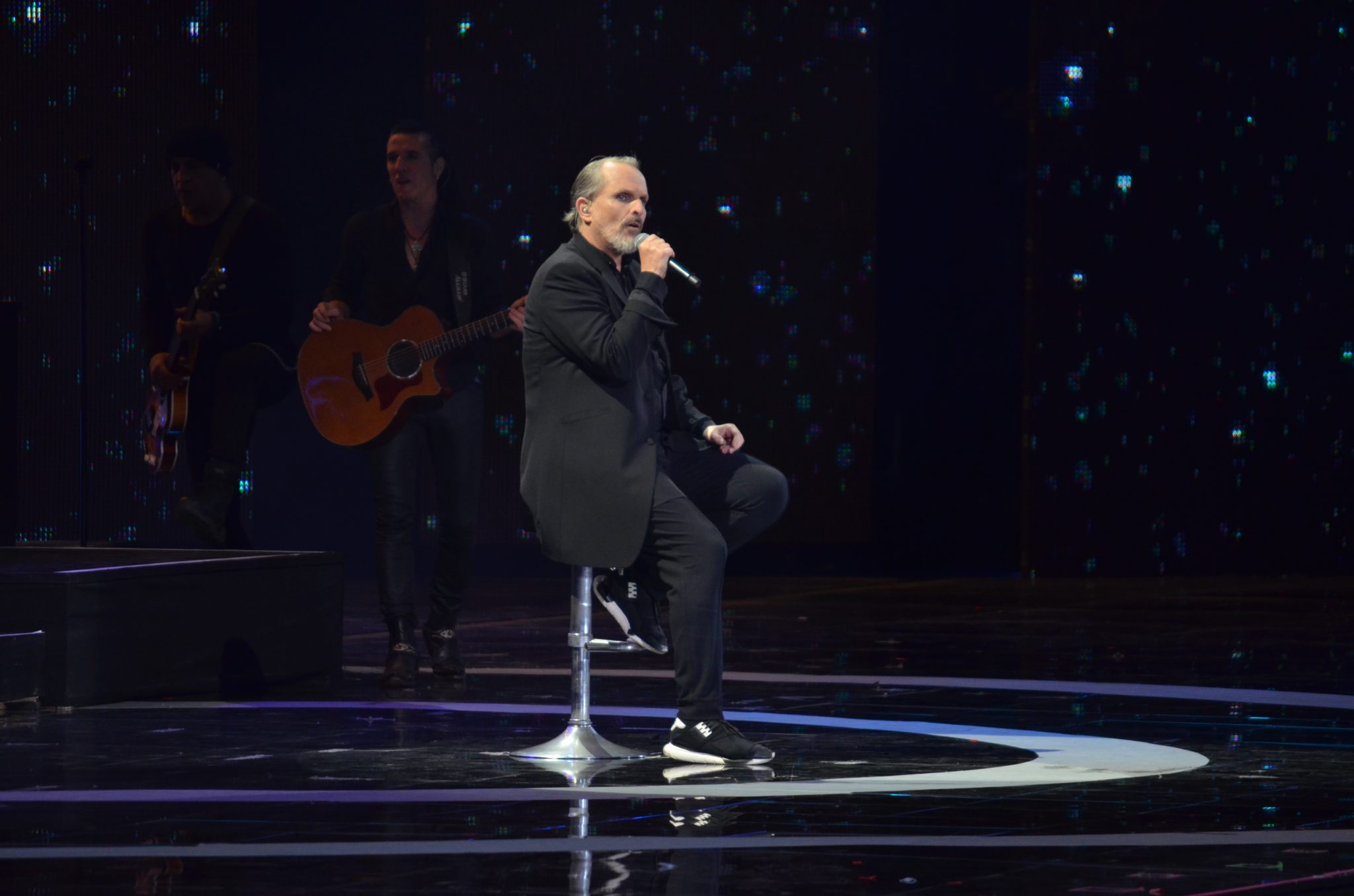 Miguel Bosé abre la primera noche del Festival Internacional de la Canción