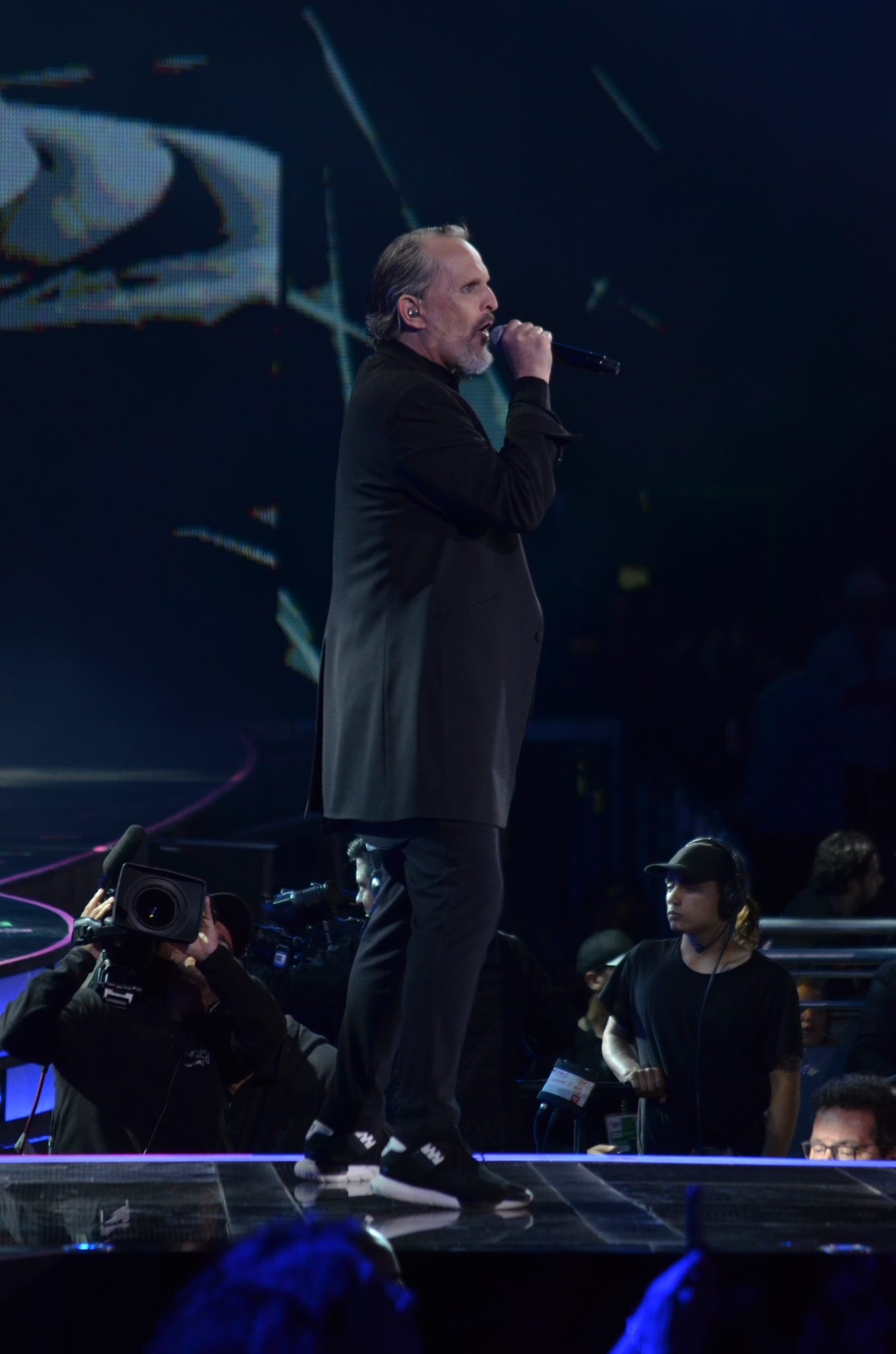 Miguel Bosé abre la primera noche del Festival Internacional de la Canción
