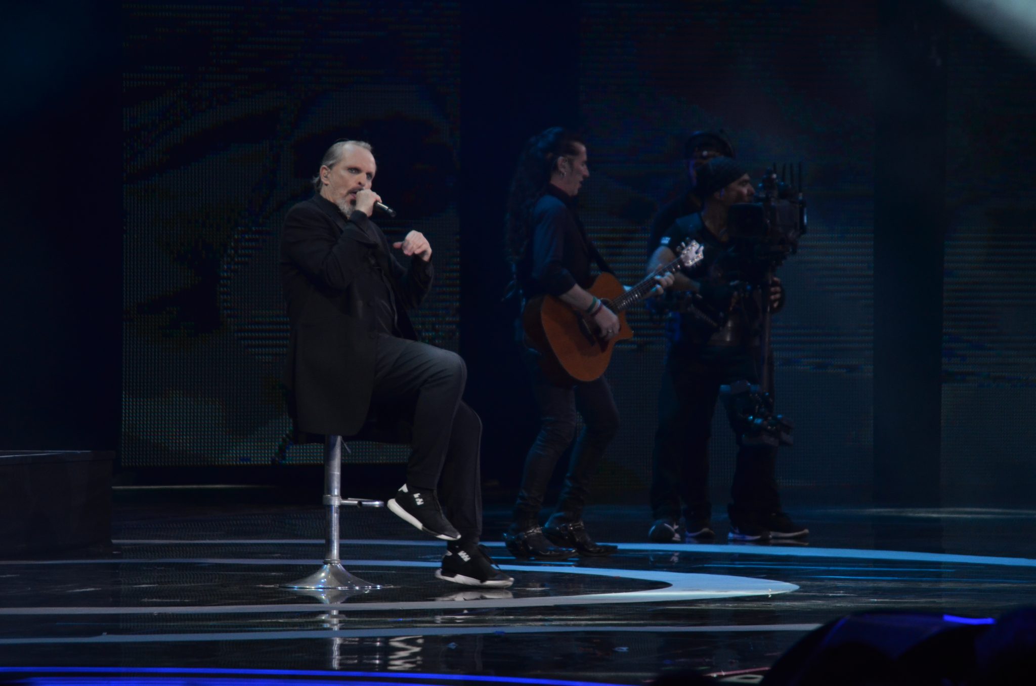 Miguel Bosé abre la primera noche del Festival Internacional de la Canción