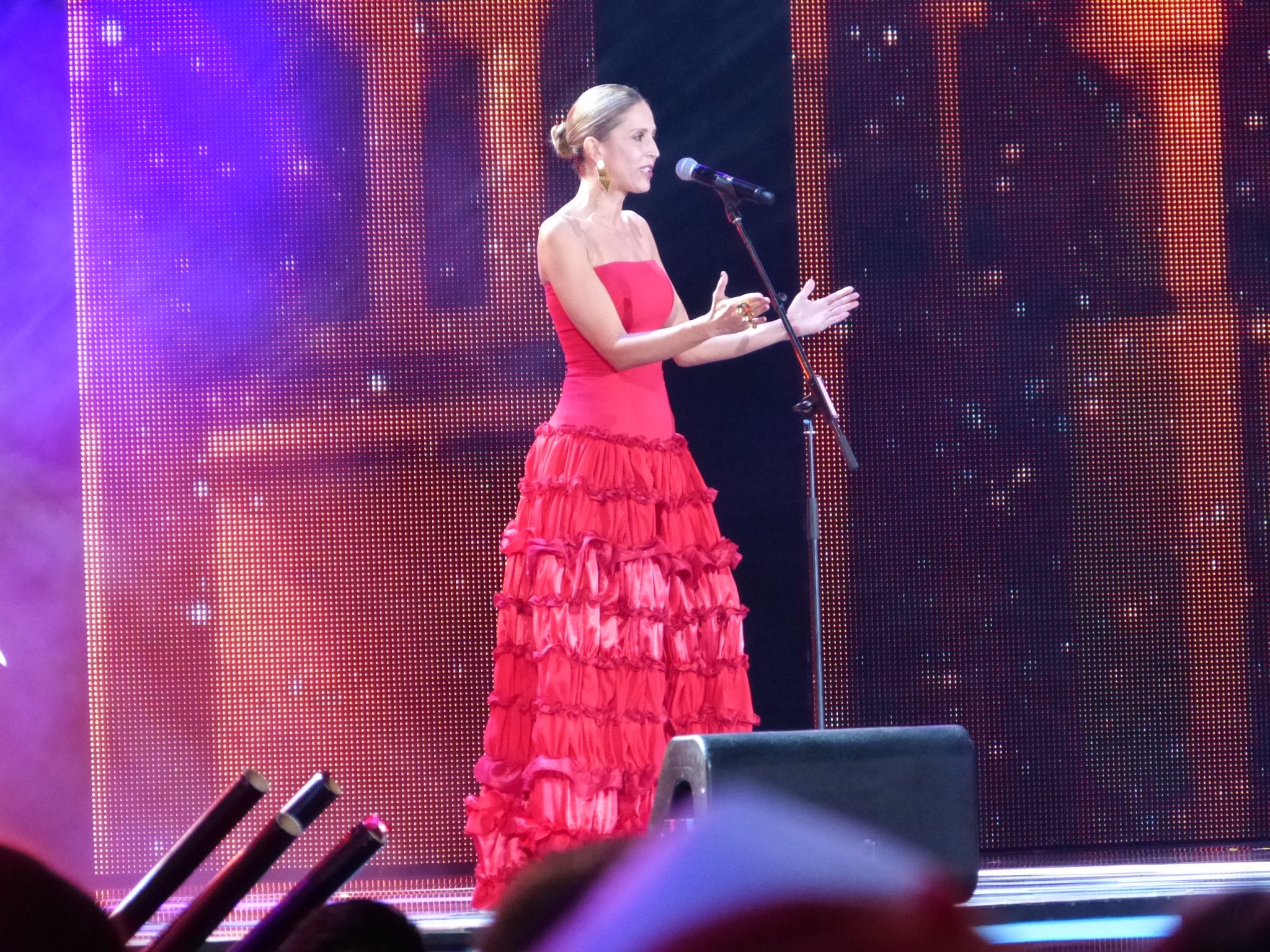 Alejandra Azcárate triunfó en esta quinta noche de Festival de #Viña2018