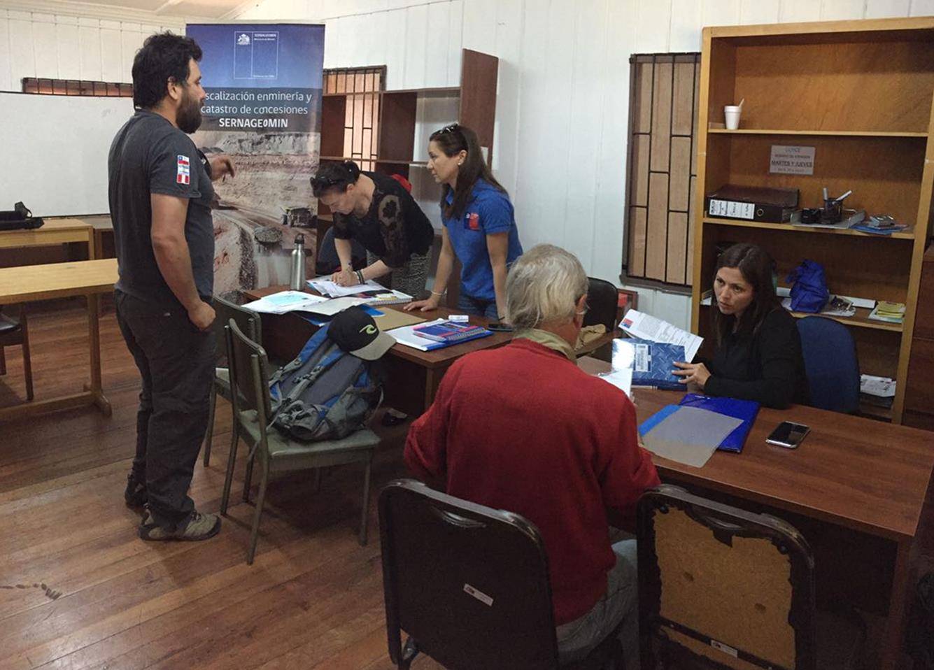 Parte nueva versión de programa “SERNAGEOMIN en terreno” en la Región de Valparaíso