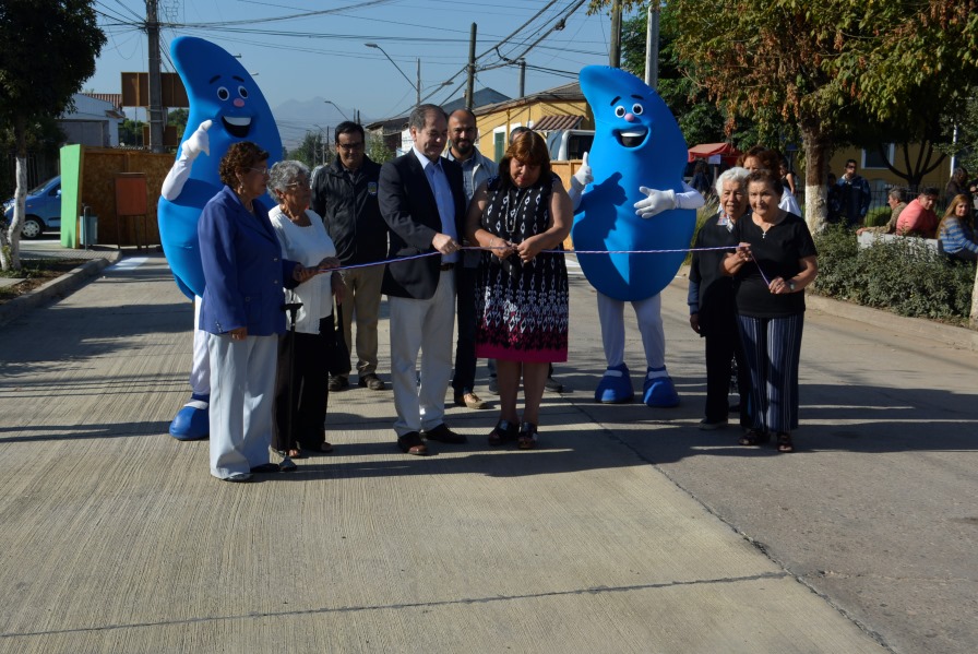 Inversión de Esval en renovación de recolector en Nogales supera los 135 millones de pesos