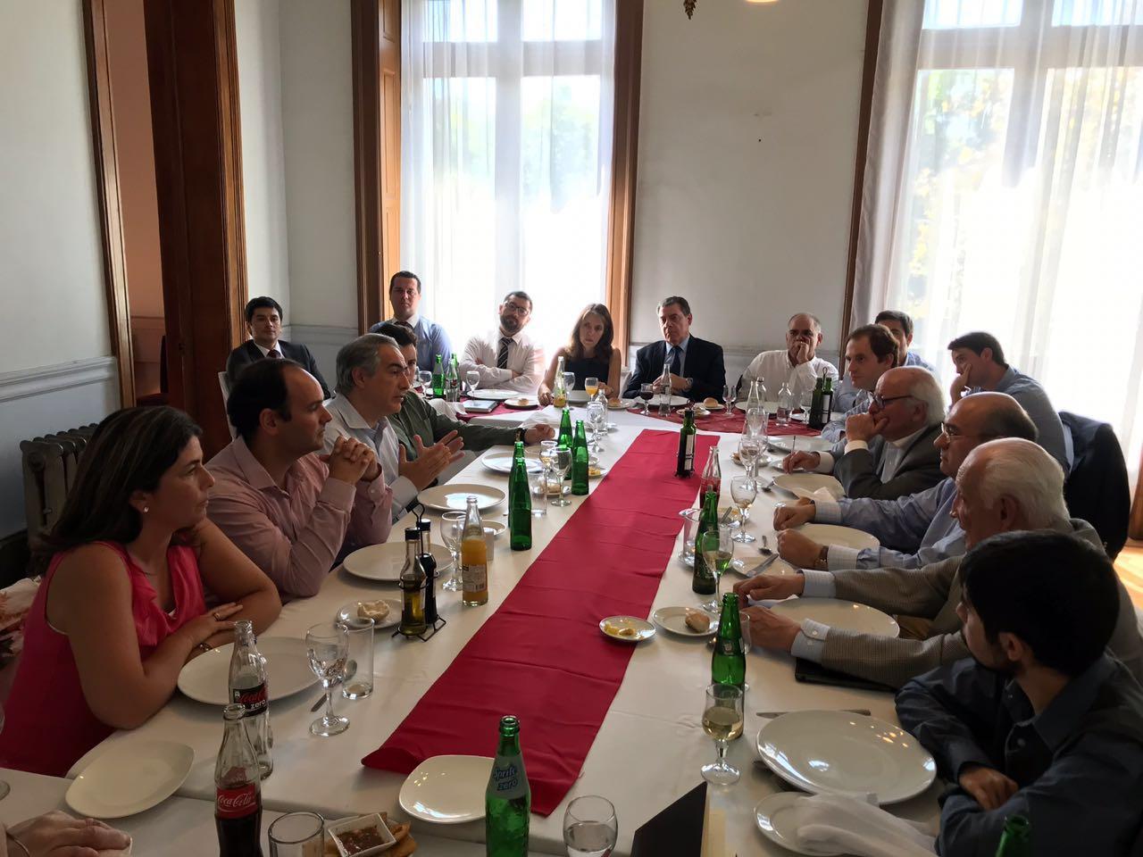 Senador Chahuán mantiene conversaciones con diversos representantes para formar una Federación Socialcristiana