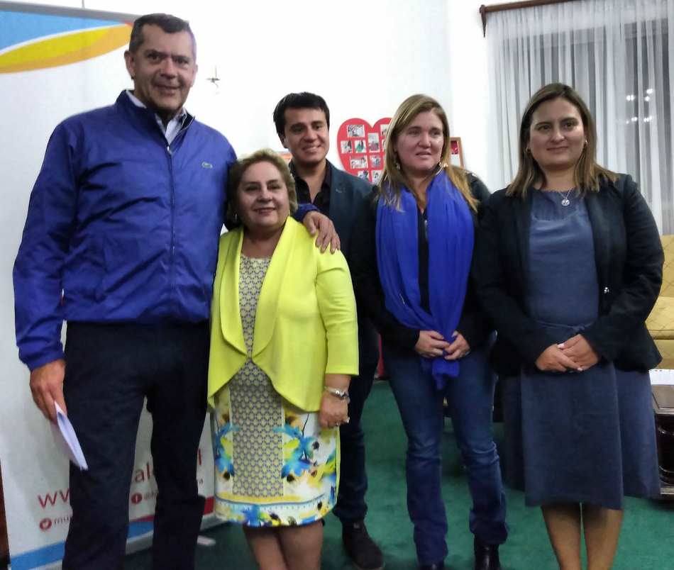 Autoridades Regionales se reúnen en La Calera para abordar problemas de malos olores que afectan a la vecindad