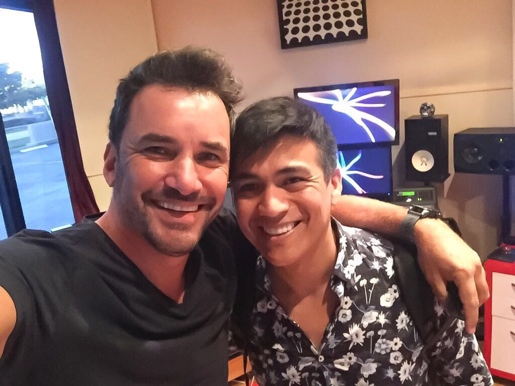 Douglas y Américo componen canción oficial de Telemundo, cadena televisiva de Estados Unidos