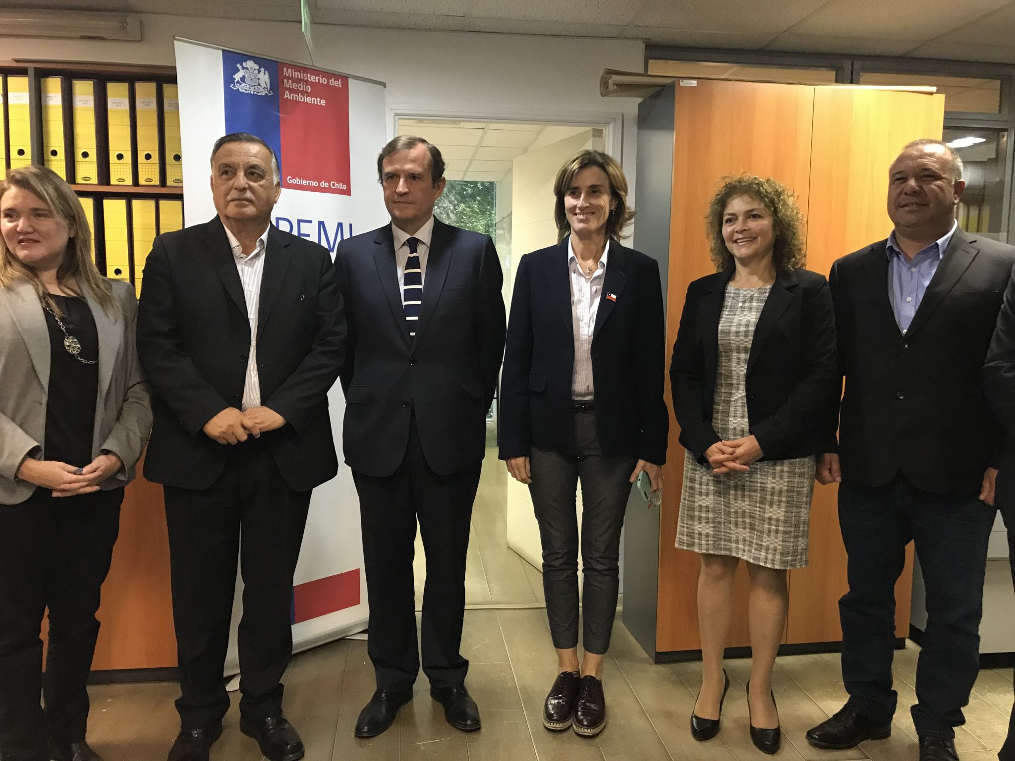 Ministra del Medio Ambiente se reúne con alcaldes de Quintero, Concón y Puchuncaví para discutir sobre Plan de Descontaminación en la zona