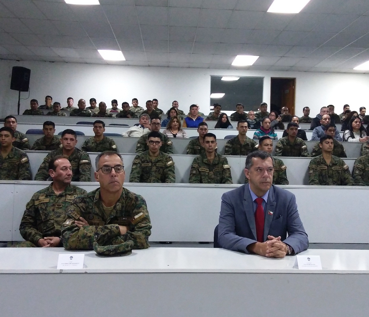Convenio entre Sence, Inacap y Ejército permitió capacitar a 50 soldados conscriptos de Quillota