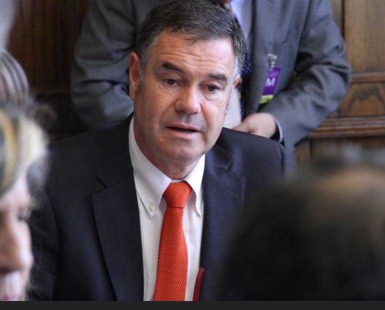 Senador Ossandón cuestiona a Corte Suprema por conceder libertad a condenado en caso del cabo Luis Moyano