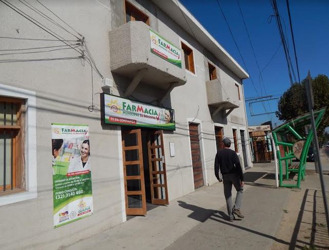 Farmacia Municipal El Belloto ofrece variada oferta de medicamentos a bajos precios para los vecinos