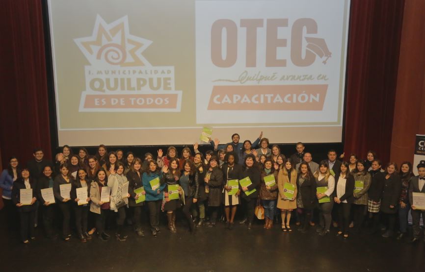 Quilpué: 83 personas recibieron certificado OTEC Municipal