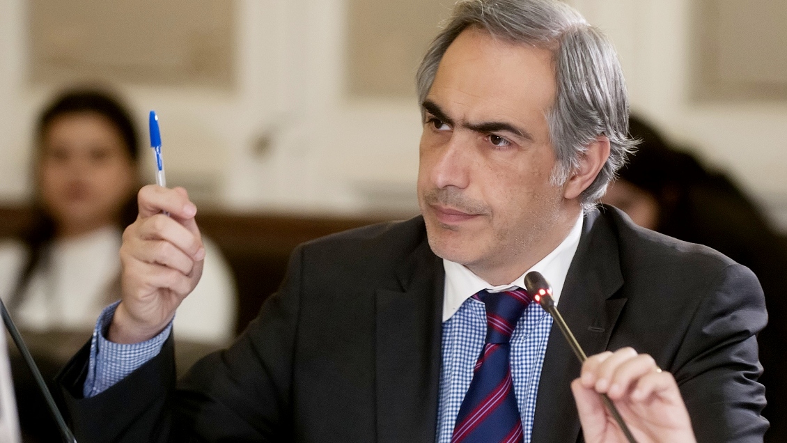 Chahuán plantea que el Senado debe dar el ejemplo y pagar contribuciones