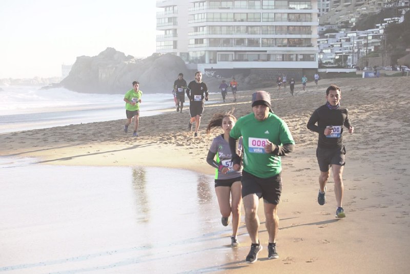 Centenares de aficionados al running disfrutaron de la tercera fecha de corridas en Viña del Mar