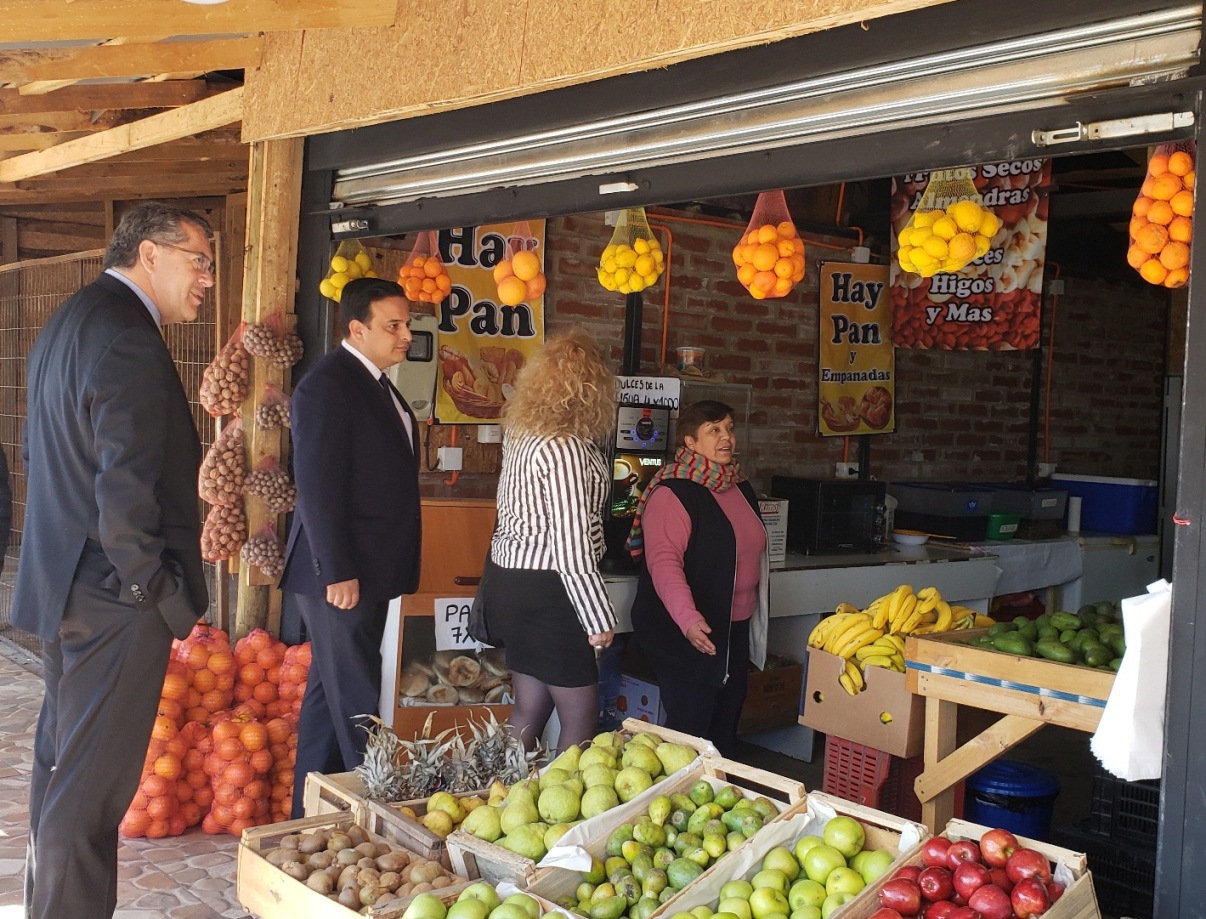 Floristas de Ocoa  afectados por incendio se ponen de pie nuevamente gracias al aporte del Gobierno a través de Sercotec