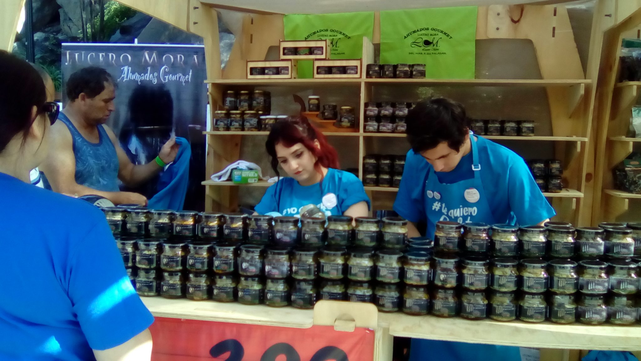 Pequeños productores de la pesca artesanal recibirán apoyo de Gobierno para llevar sus recursos a ferias gastronómicas en Santiago