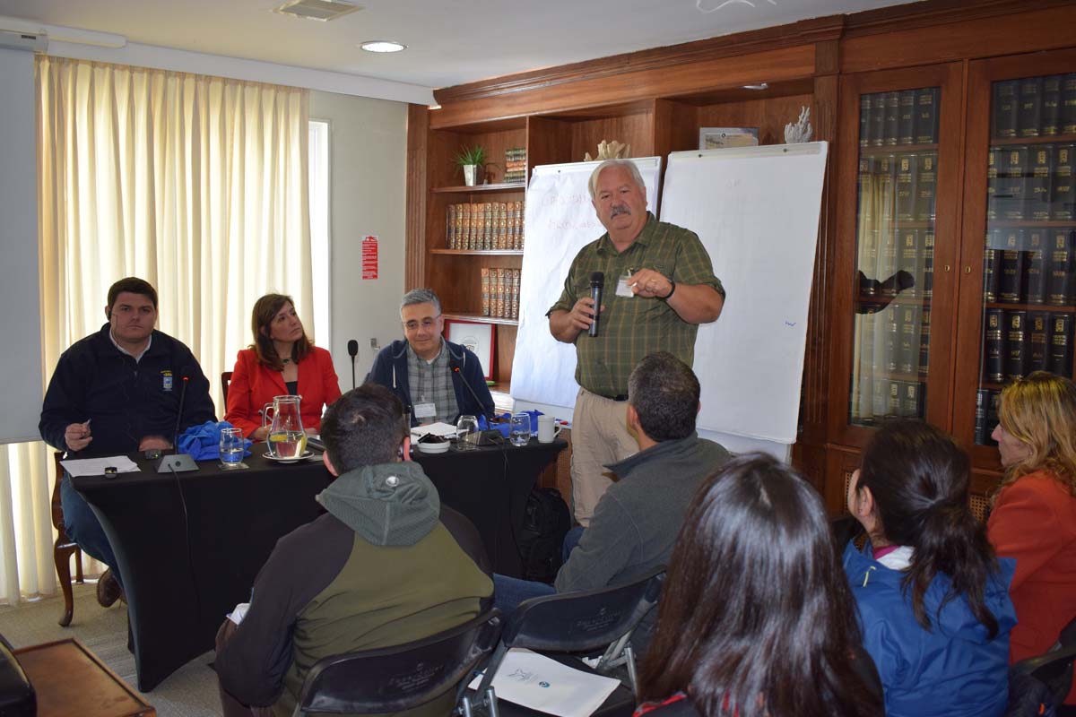 Expertos de EEUU compartieron estrategias de conservación de áreas marinas y costeras protegidas.