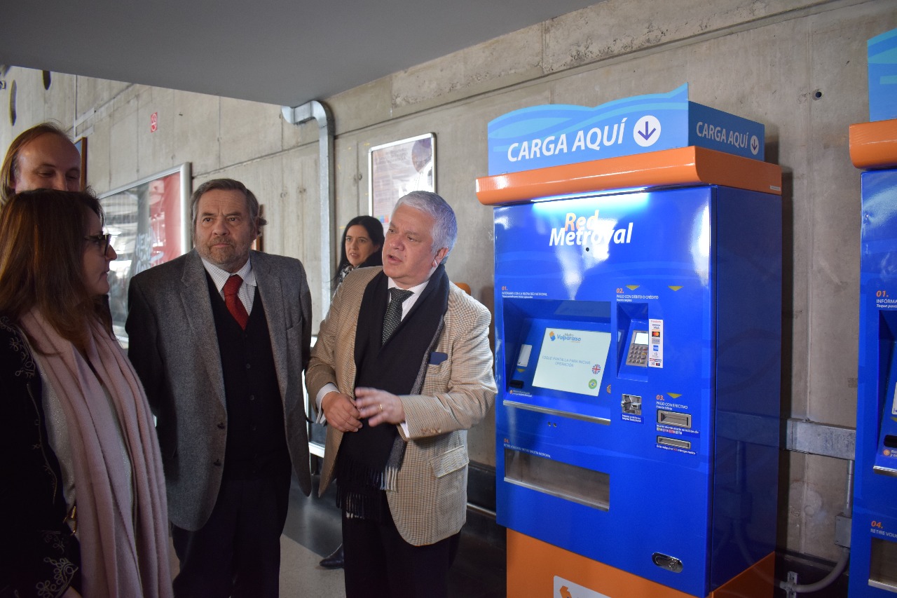 Fiscalizan reconocimiento facial y novedades tecnológicas de pago en Metro Valparaíso