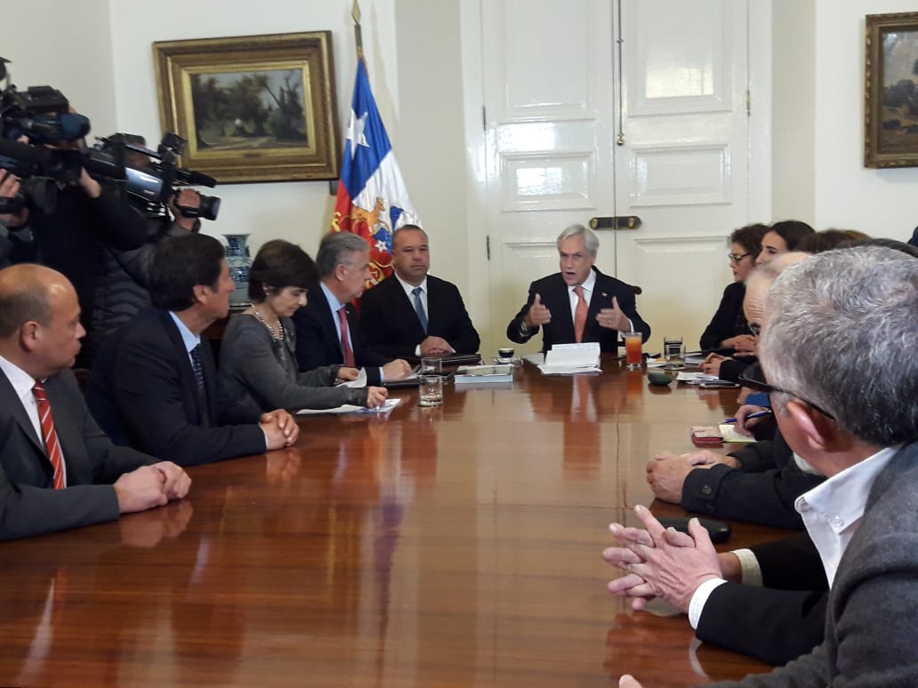 Alcaldes de Zona de Sacrificio se reúnen con presidente Sebastián Piñera para entregar petitorio con demandas ciudadanas históricas