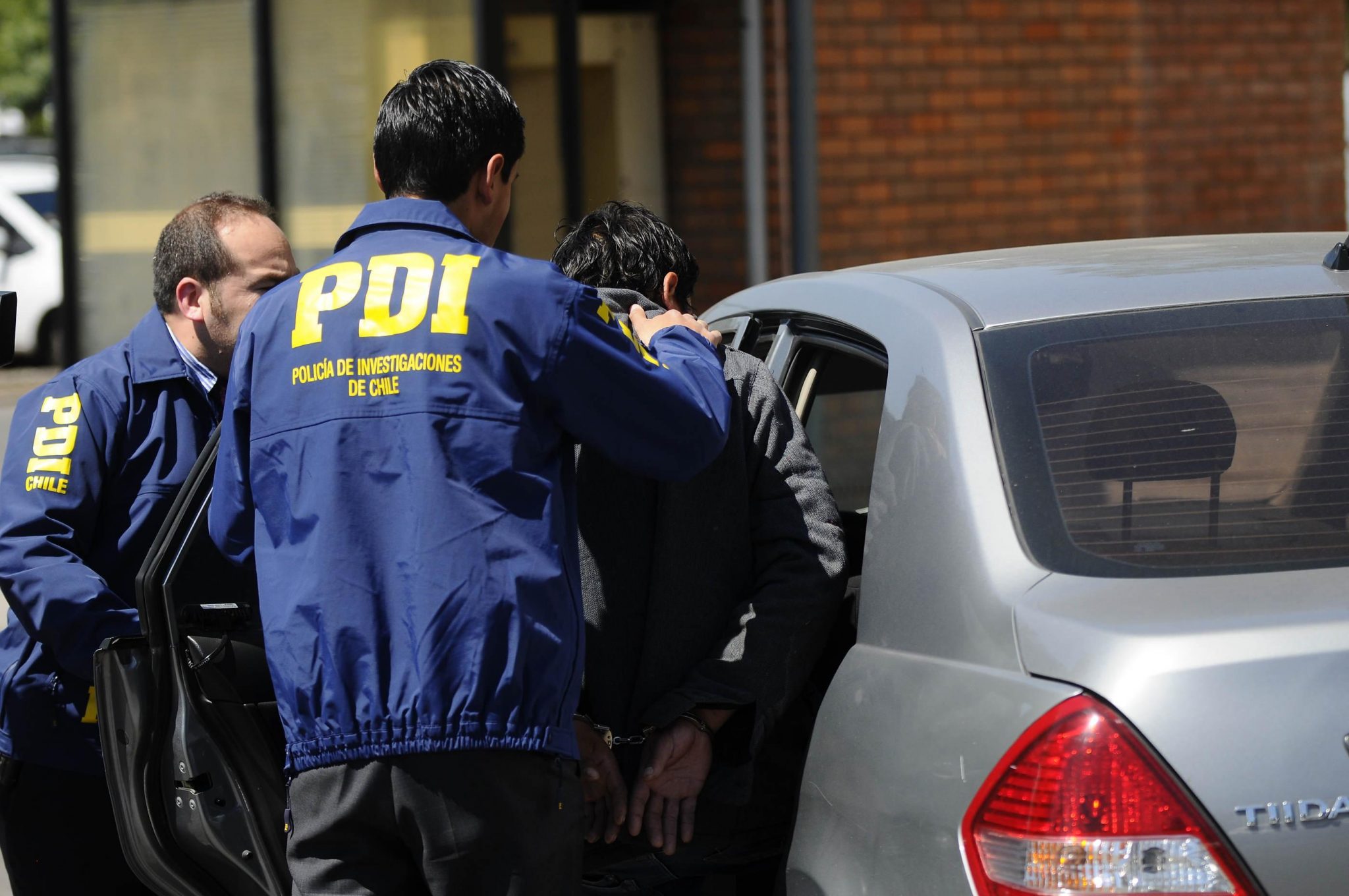 PDI de San Antonio detuvo a sujeto que intentó renovar revisión técnica con documentos falsificados