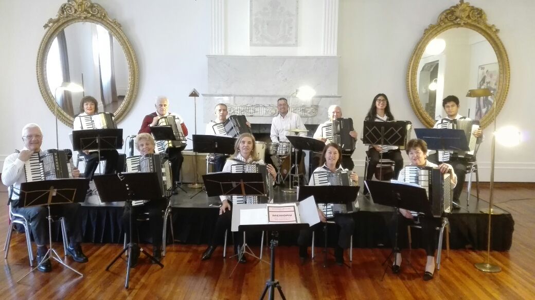 Presentación gratuita de Orquesta de Cámara de Acordeones de Valparaíso colmará el Palacio Rioja con su música