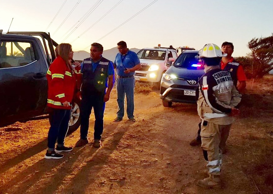 Temperaturas se acercan a los 30 grados y gobernadora reitera llamado a despejar entorno de viviendas