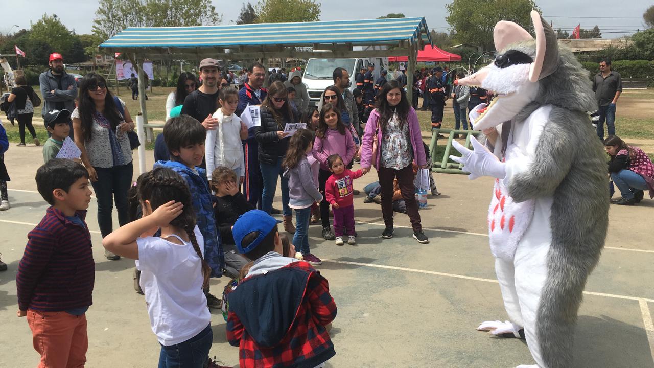 Fiesta de la Ciencia realizada en el Parque La Isla de Concón tuvo una masiva convocatoria
