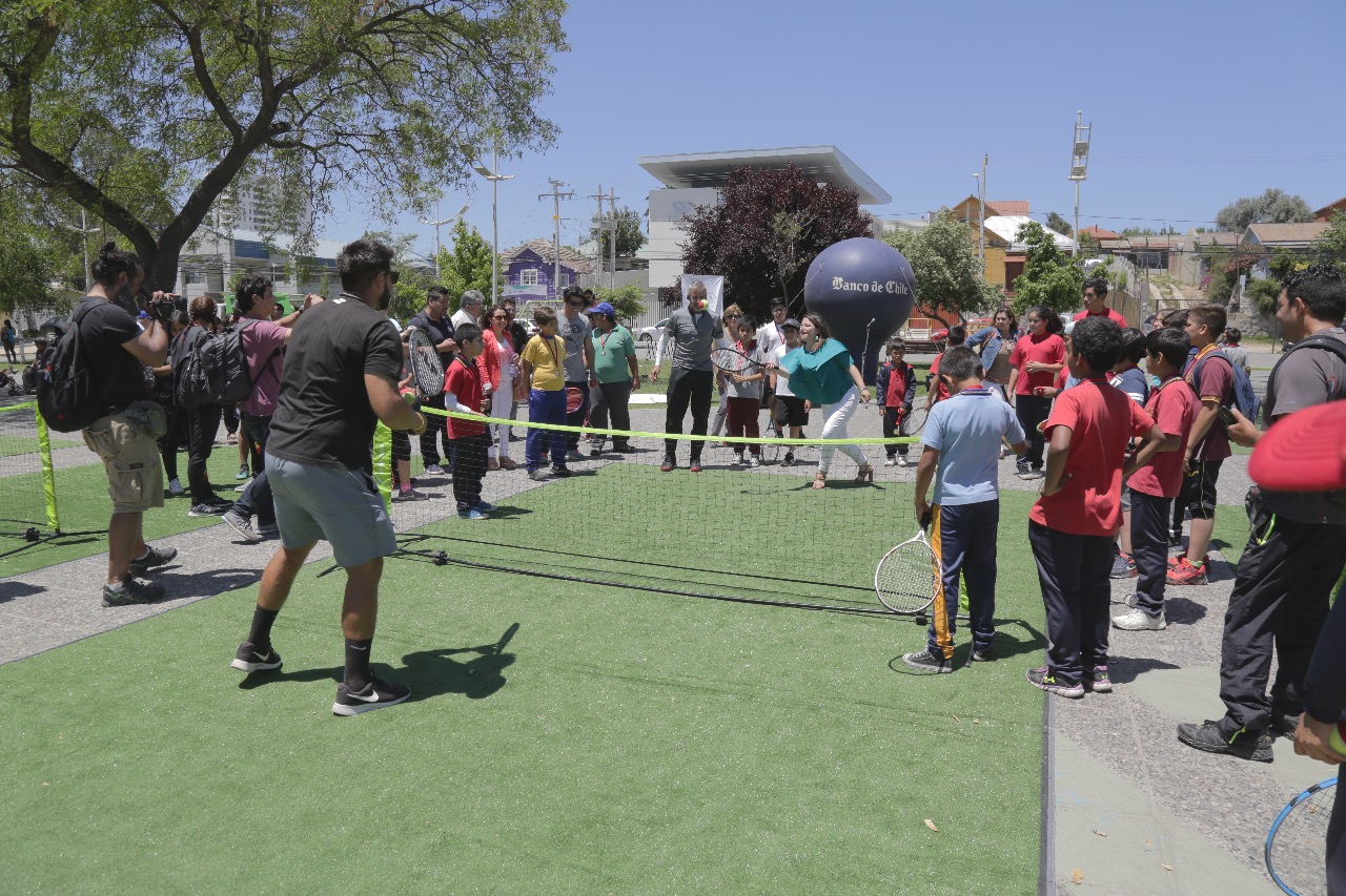 Alumnos de Quilpué brillaron en Campeonato Interescolar de Tenis organizado por Horacio de la Peña