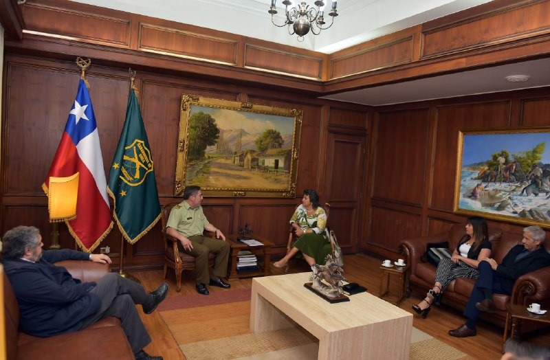 Alcaldesa de Viña del Mar se reunió con Director General de Carabineros para coordinar seguridad en temporada estival