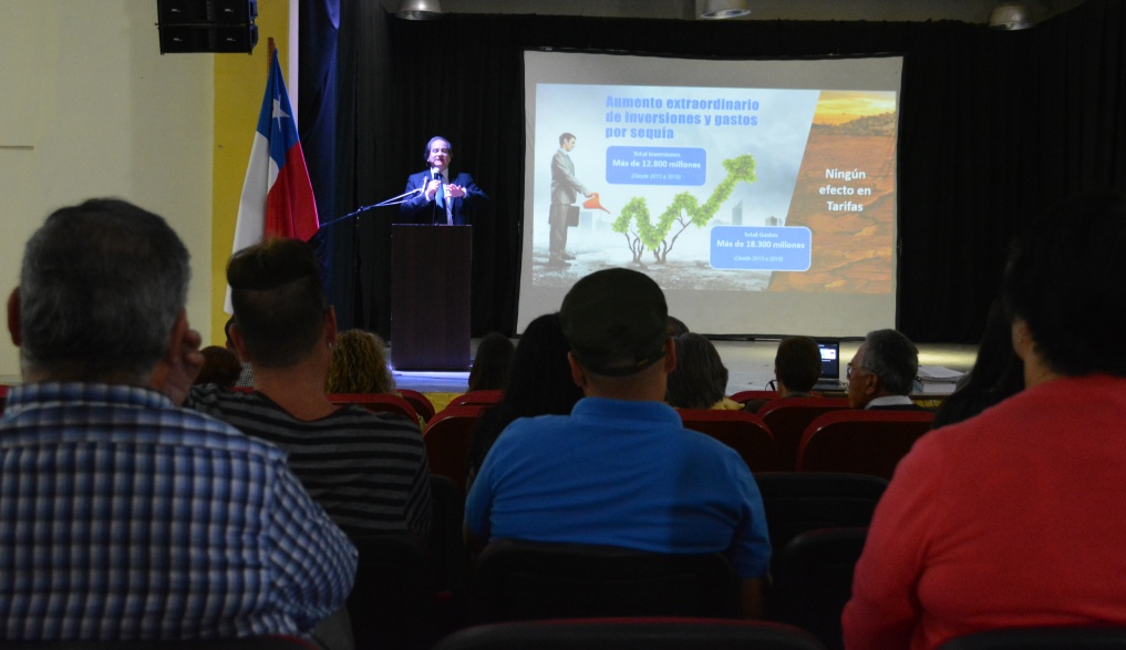 Esval y Cazalac abordaron desafíos del cambio climático y sequía para la provincia de Petorca