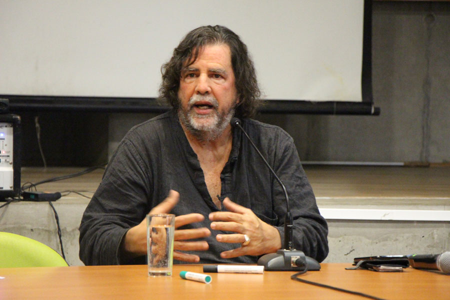 Profesor de Berkeley en UPLA: “Los mapuches han vivido toda la vida bajo un régimen de violencia y despojo”